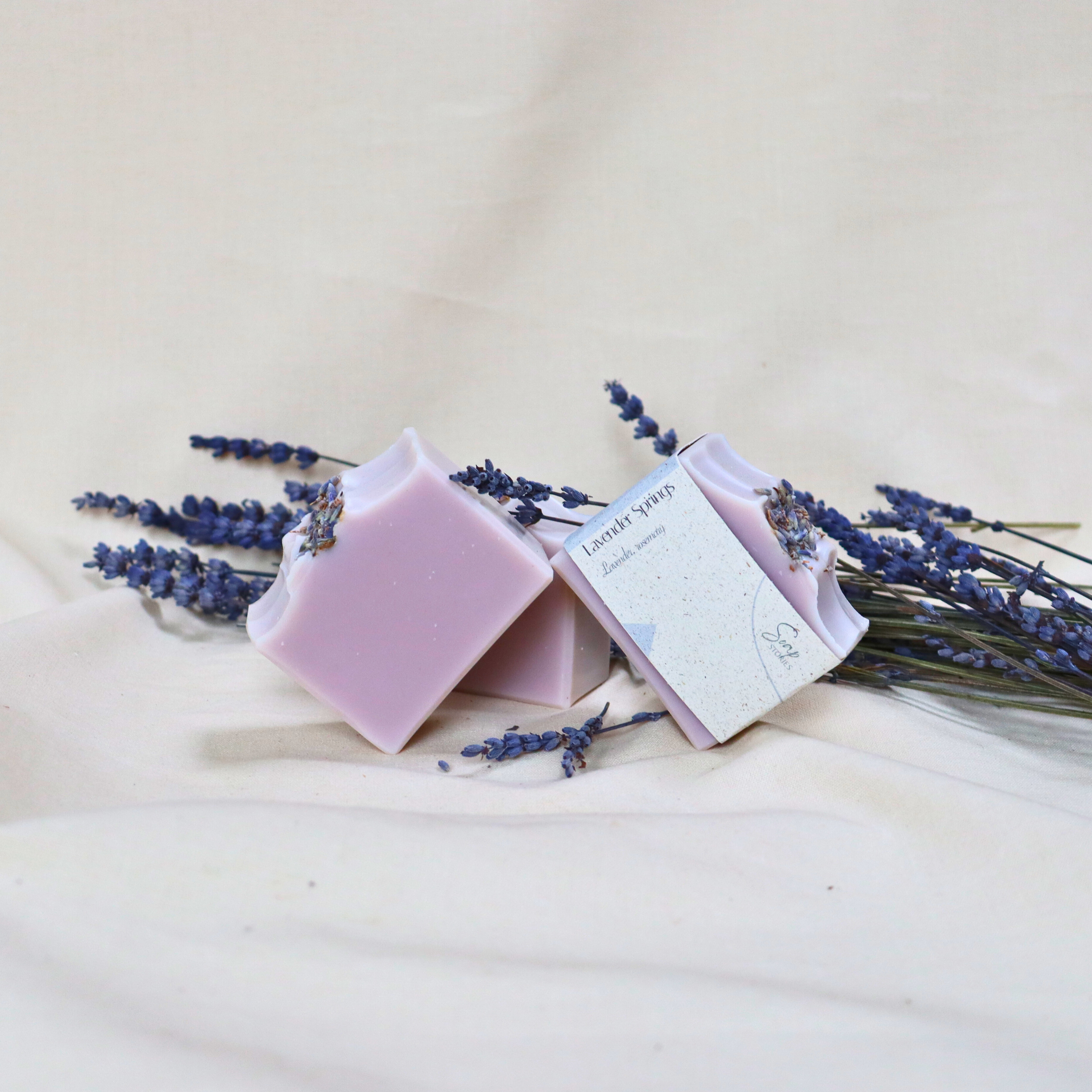 Lavender-rosemary-natural-vegan-soap.png