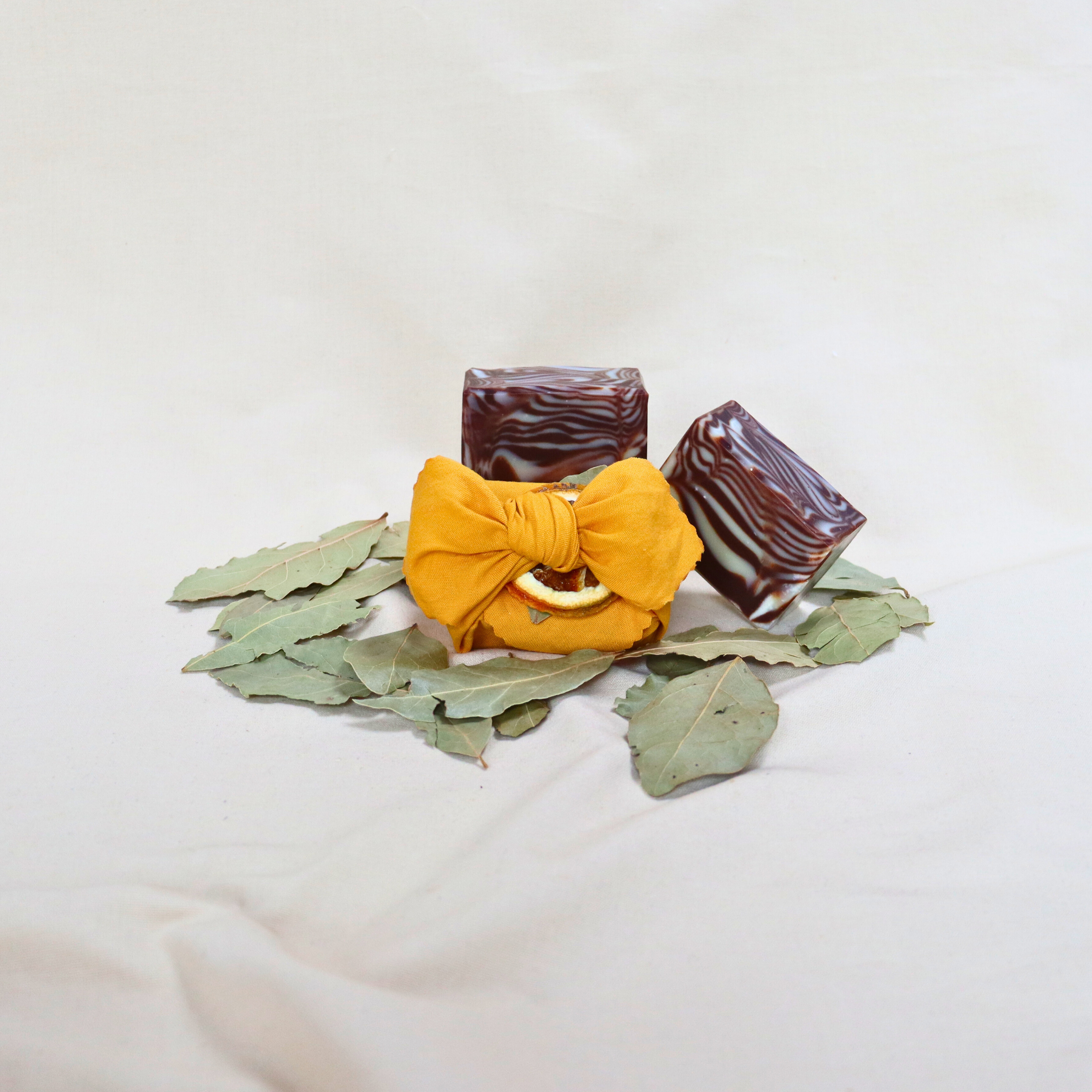christmas-soap-furoshiki-yellow-orange-slice-cocoa..png