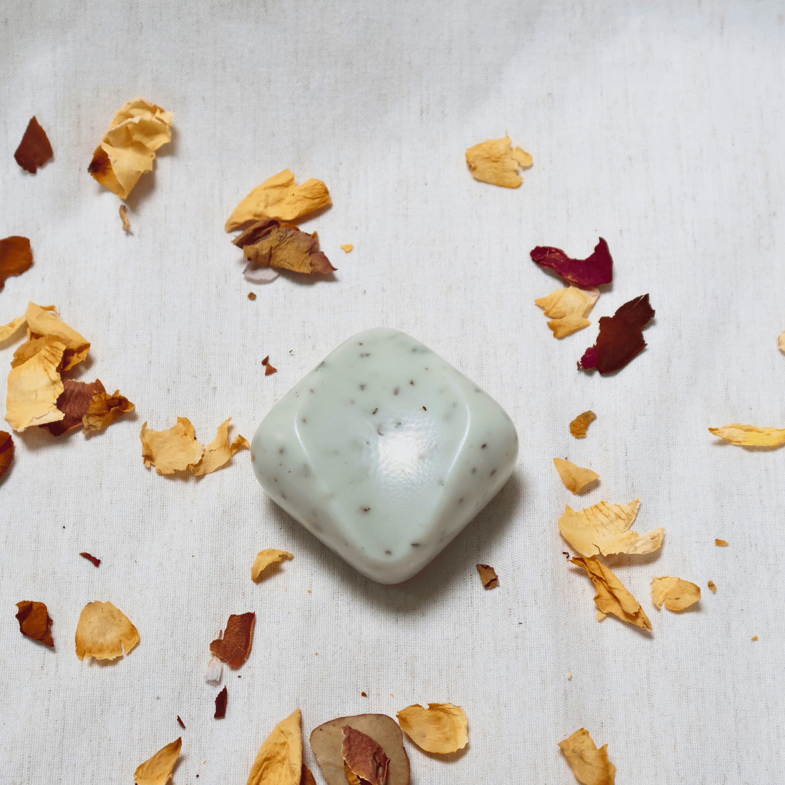 Refreshing_green_pebble_natural_soap.png