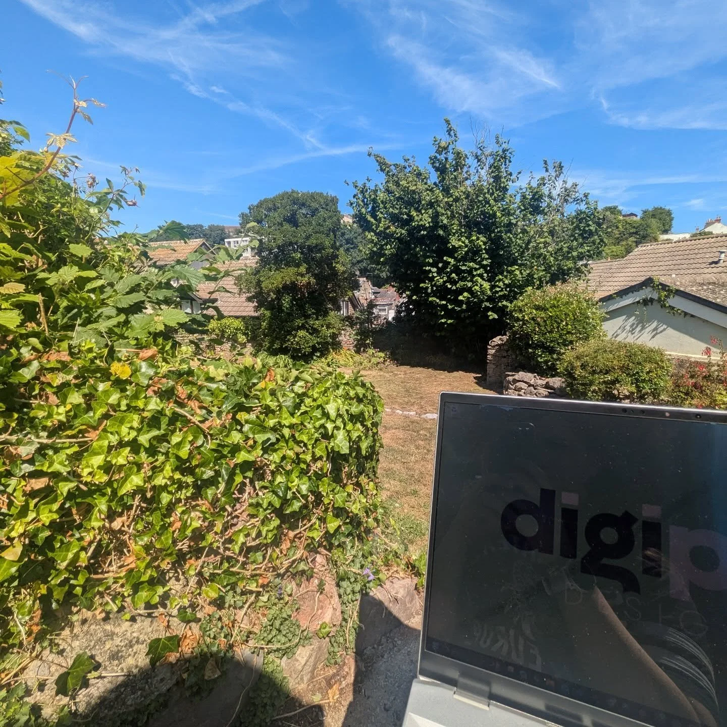 Freelance life be like: 
Pros: Sometimes I get to work with views like this π‘βοΈ 
Cons: I'm technically on holiday... and still working π
 
#freelancelife #workanywhere #digipip