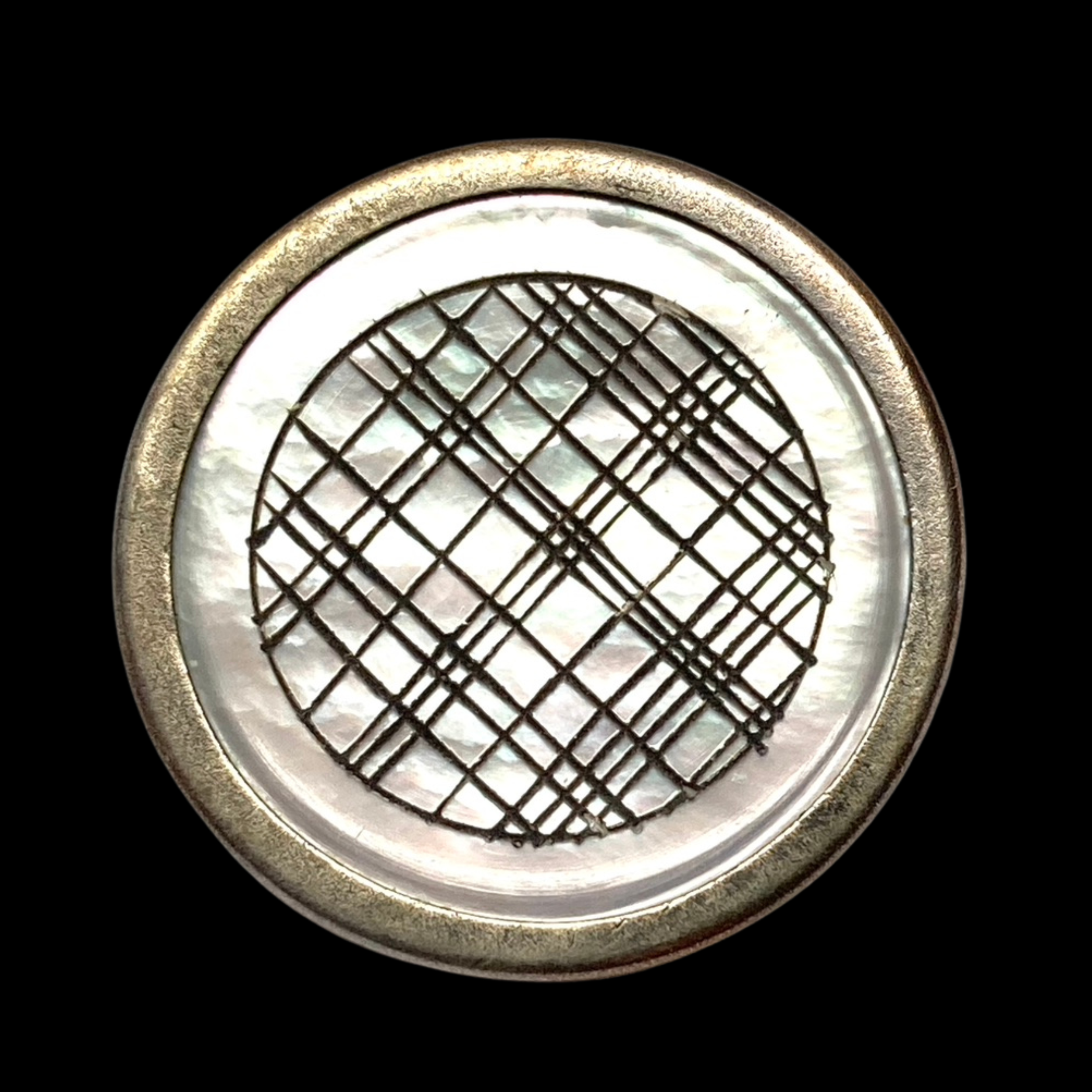Medium Etched and Inked Antique Pearl in Metal Button
