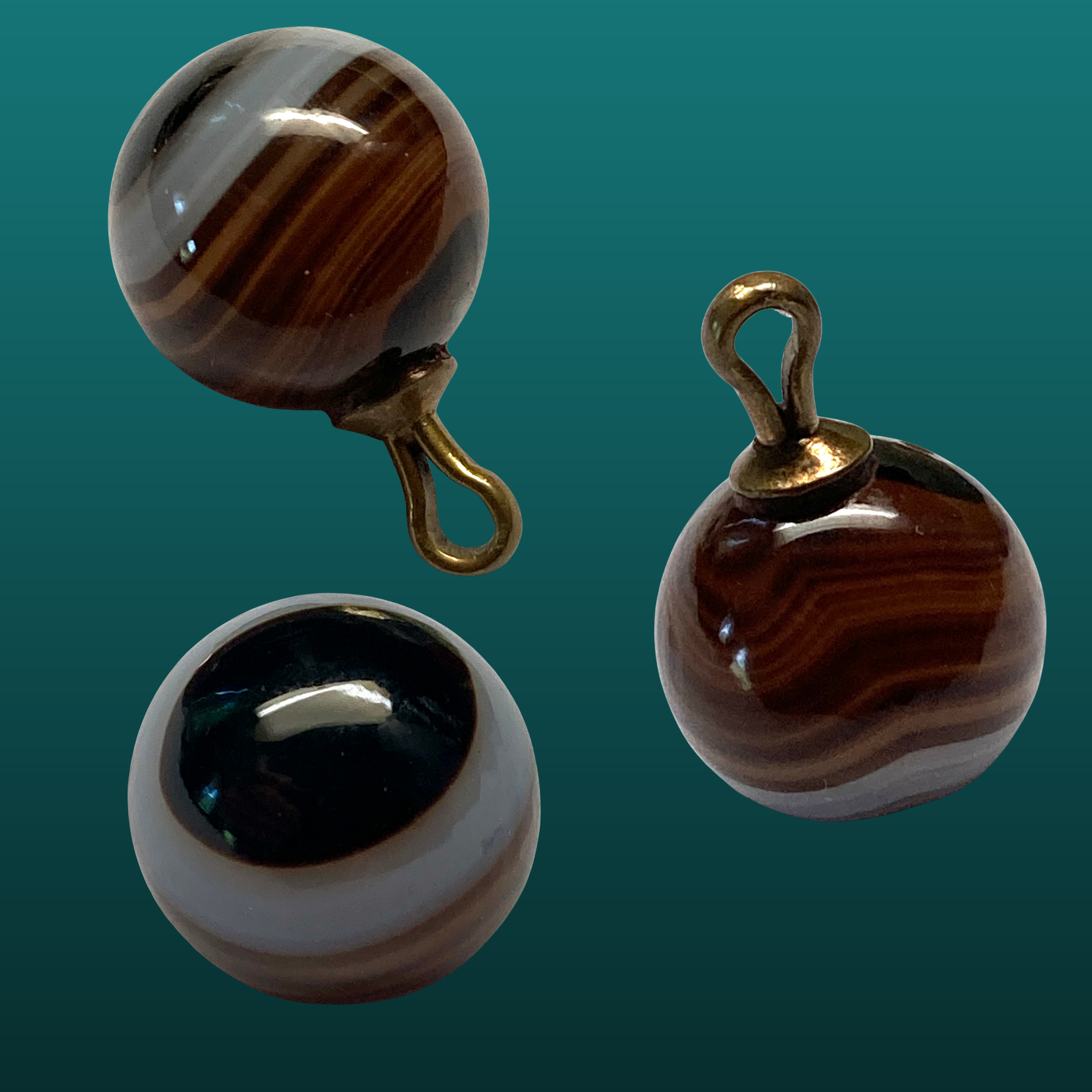 1-516 Large $18-85.png
