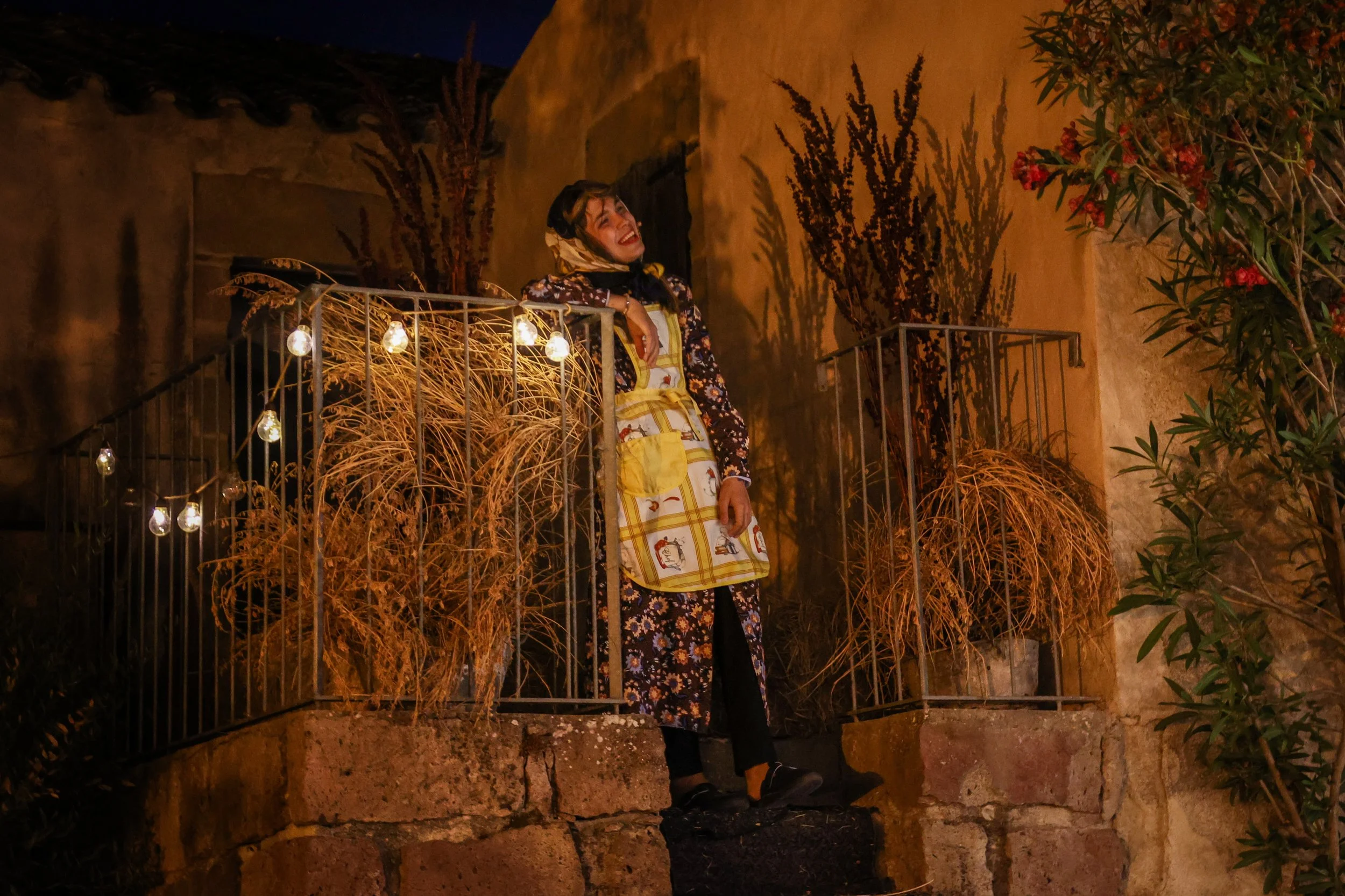 2_chiusoperfesta (phAzzurraPrimavera).jpg