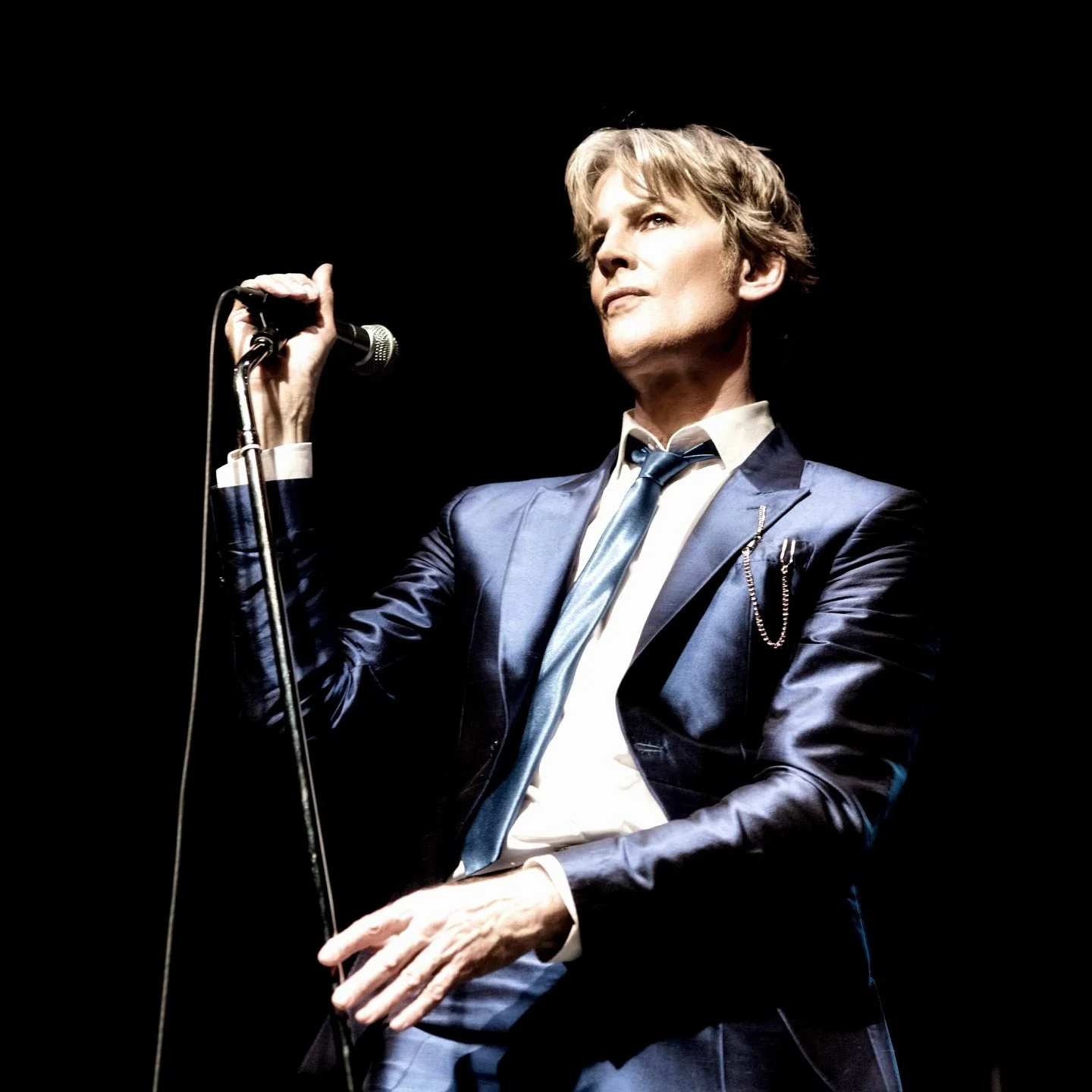 A stunning tribute to David Bowie 

Thursday 23 July
7.30pm
Petworth House Stable Yard

Fronted by Charlie Fowler&mdash;uncannily channeling the Thin White Duke&mdash;this show brings Bowie&rsquo;s iconic sound to life.

With a powerhouse band behind