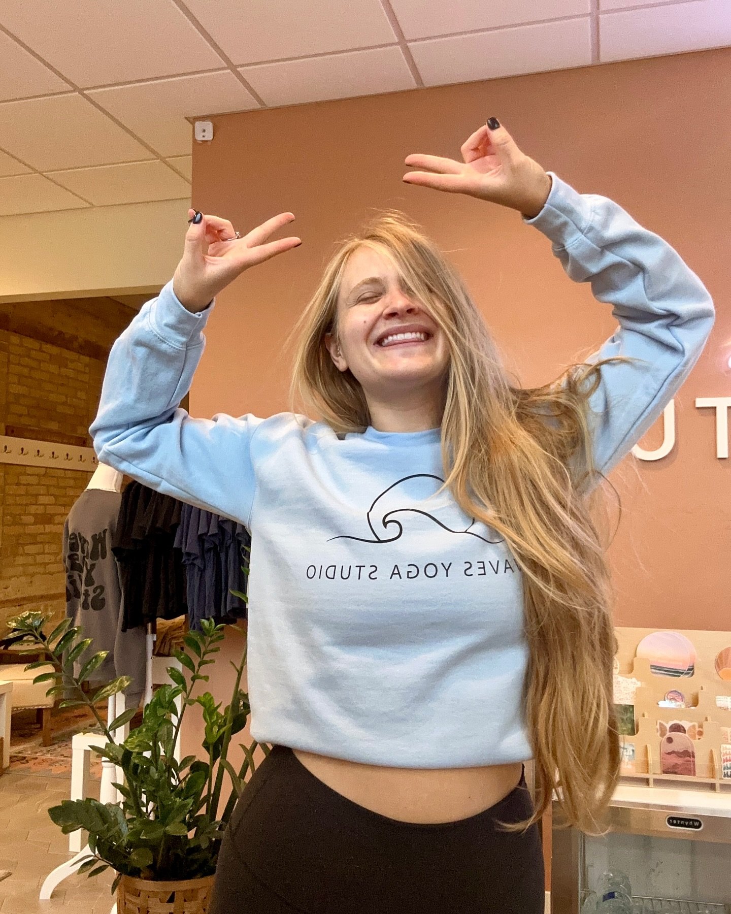 Get a FREE Waves crewneck when you join our unlimited membership at our Summer Open House! 🌞 The best part? You get to choose your size AND color! ✌️ Don&rsquo;t miss out!

Bonus - @bondedbywooton will be offering permanent jewelry from 8:00 AM - 11
