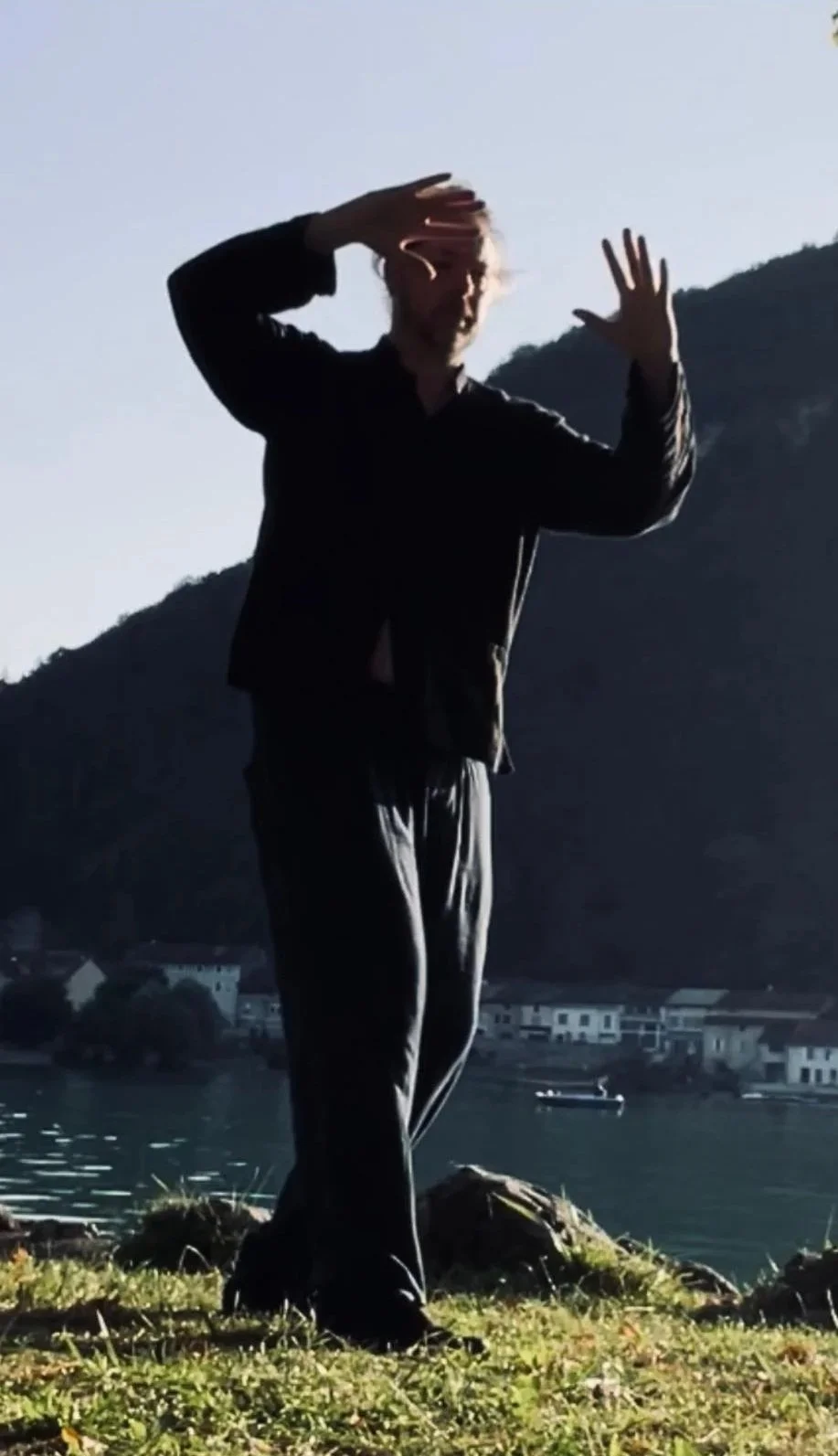 Esaias Hobbs demonstrating the Four Corners Tai Chi posture