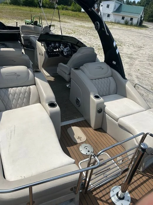 pontoon13.jpeg