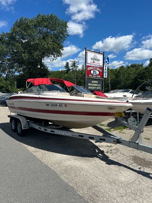 2002 Larson lxi 210 Bow Rider