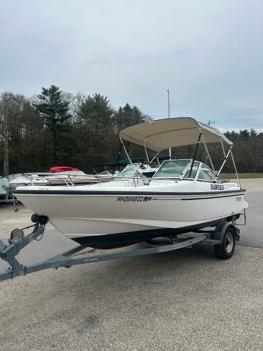 bostonwhaler1.jpeg