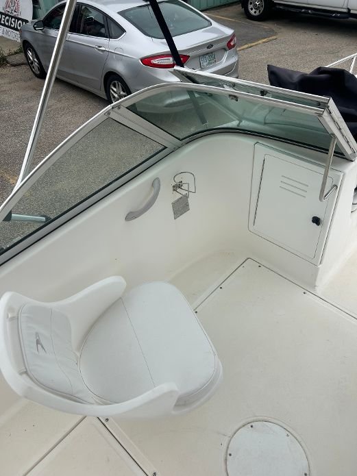 bostonwhaler9.jpeg