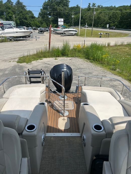 pontoon10.jpeg
