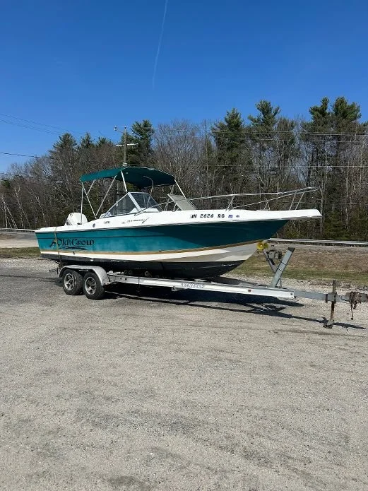 2001 Aquasport Osprey 215