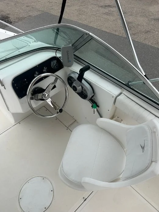 bostonwhaler8.jpeg