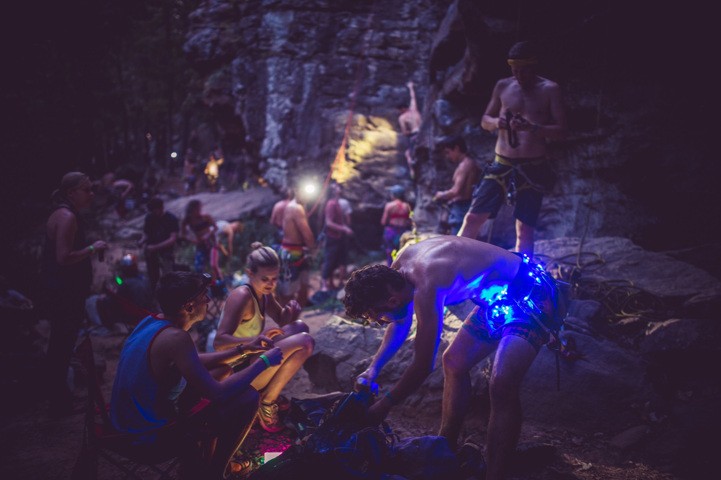 Climb | Discover Top Climbing Experience — Horseshoe Canyon Ranch