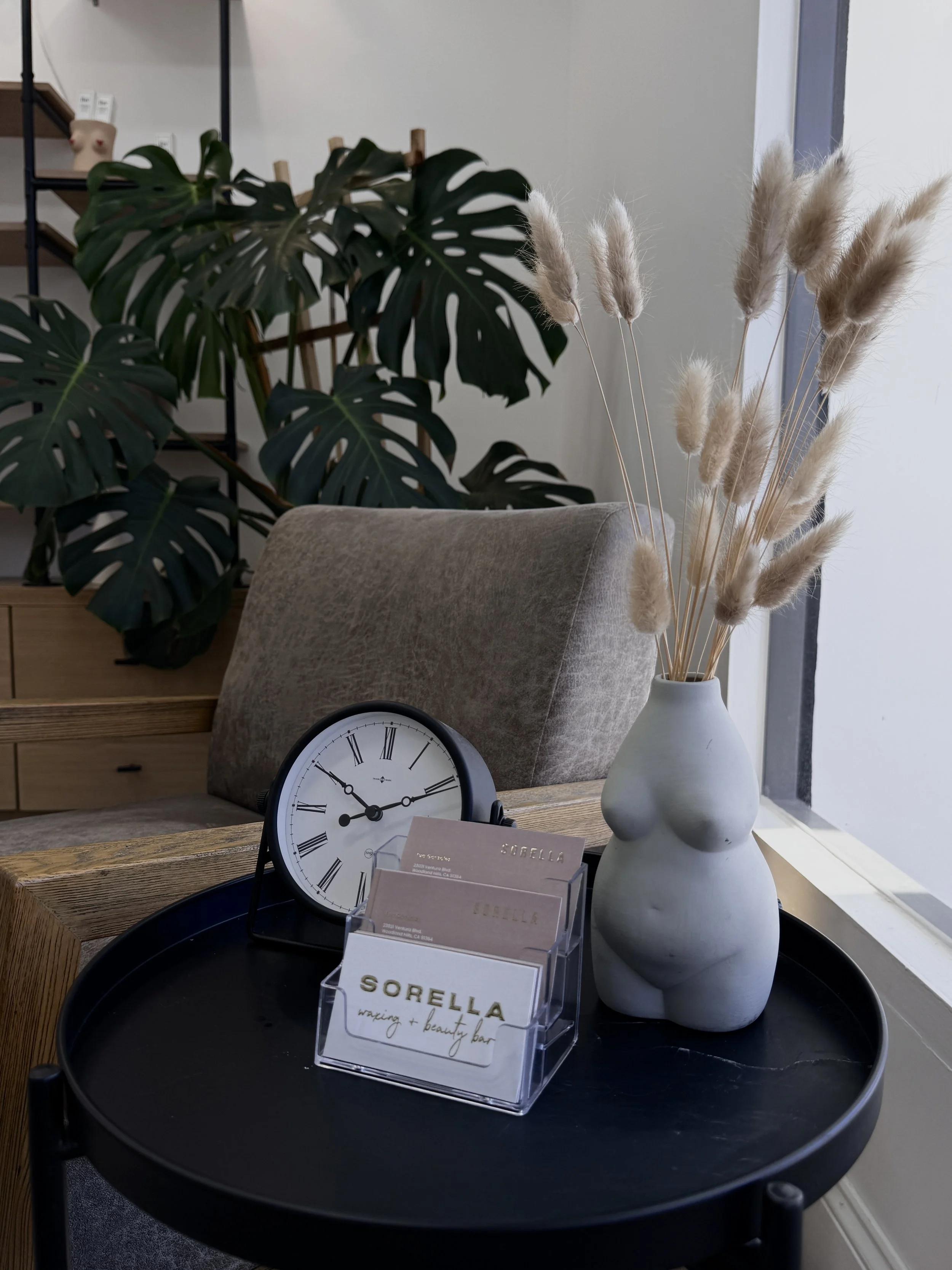 sorella wax bar salon, waxing in woodland hills, CA