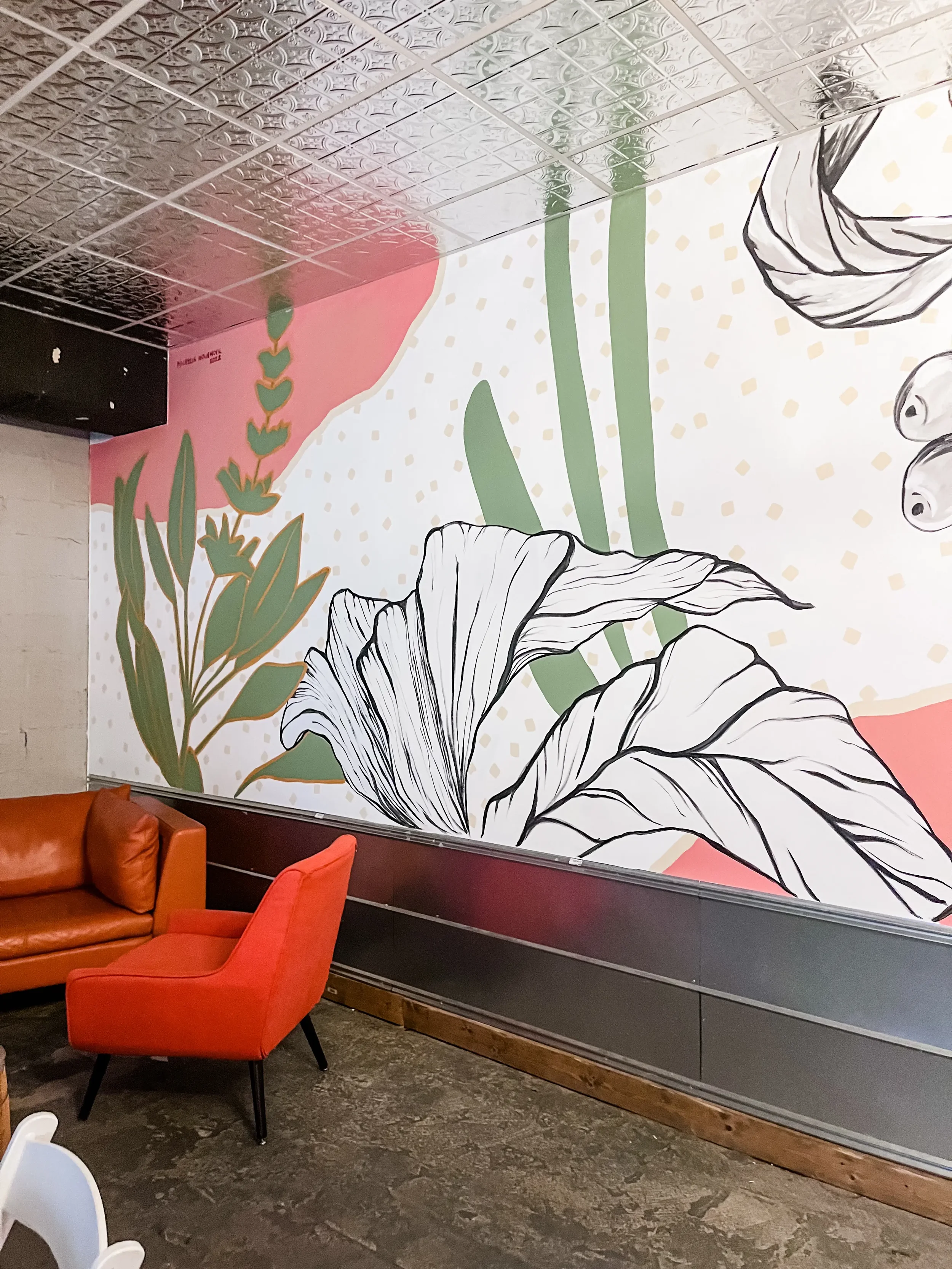 fish designed mural near ridgemond va