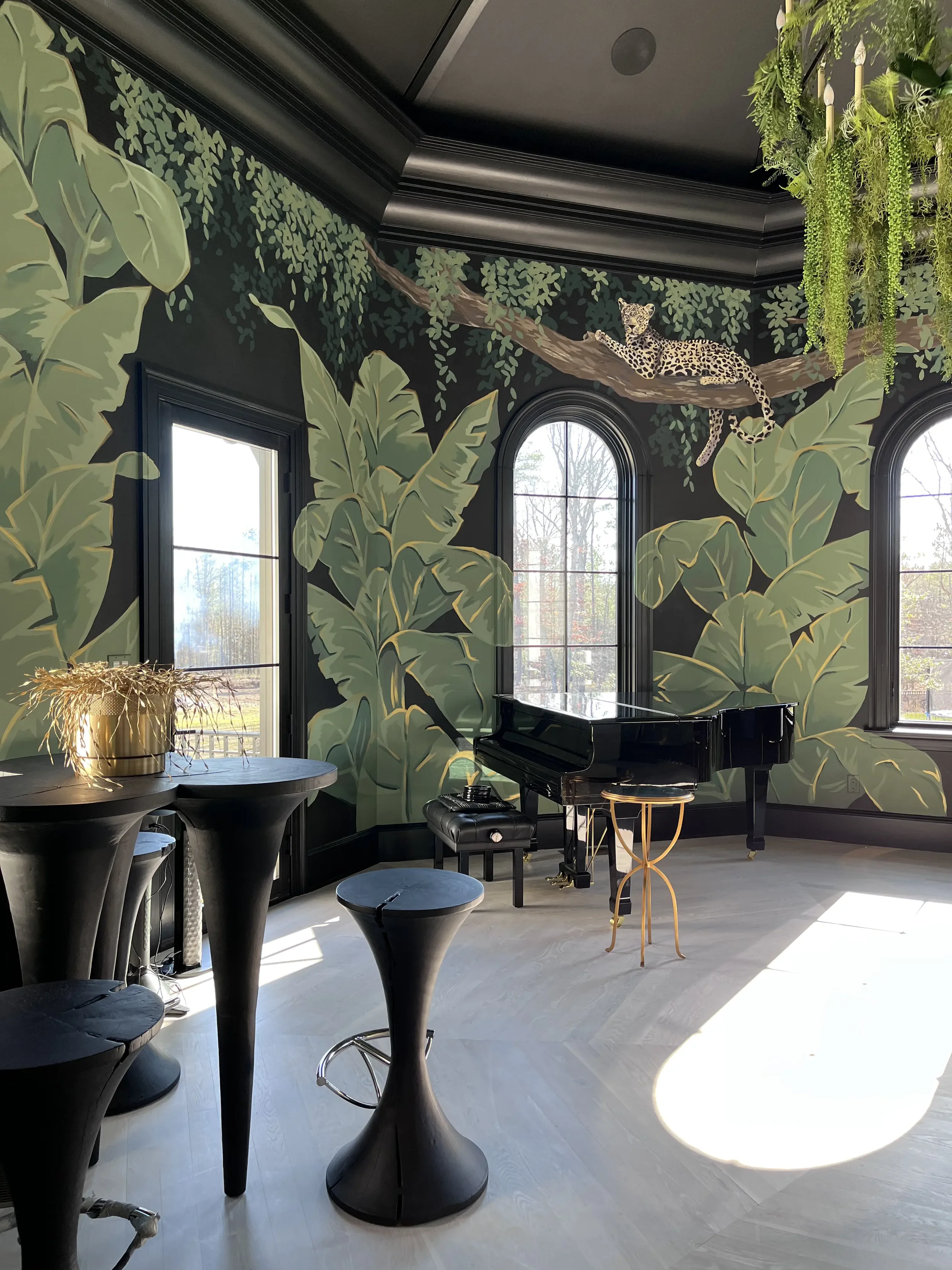 Local commercial bar Jungle theme mural in Virginia by Michelle Hollender