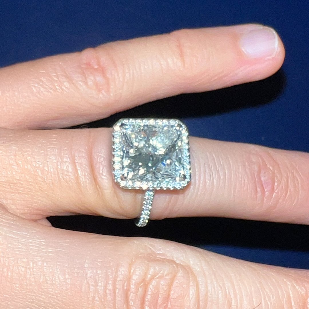 EngagementRing1.jpg