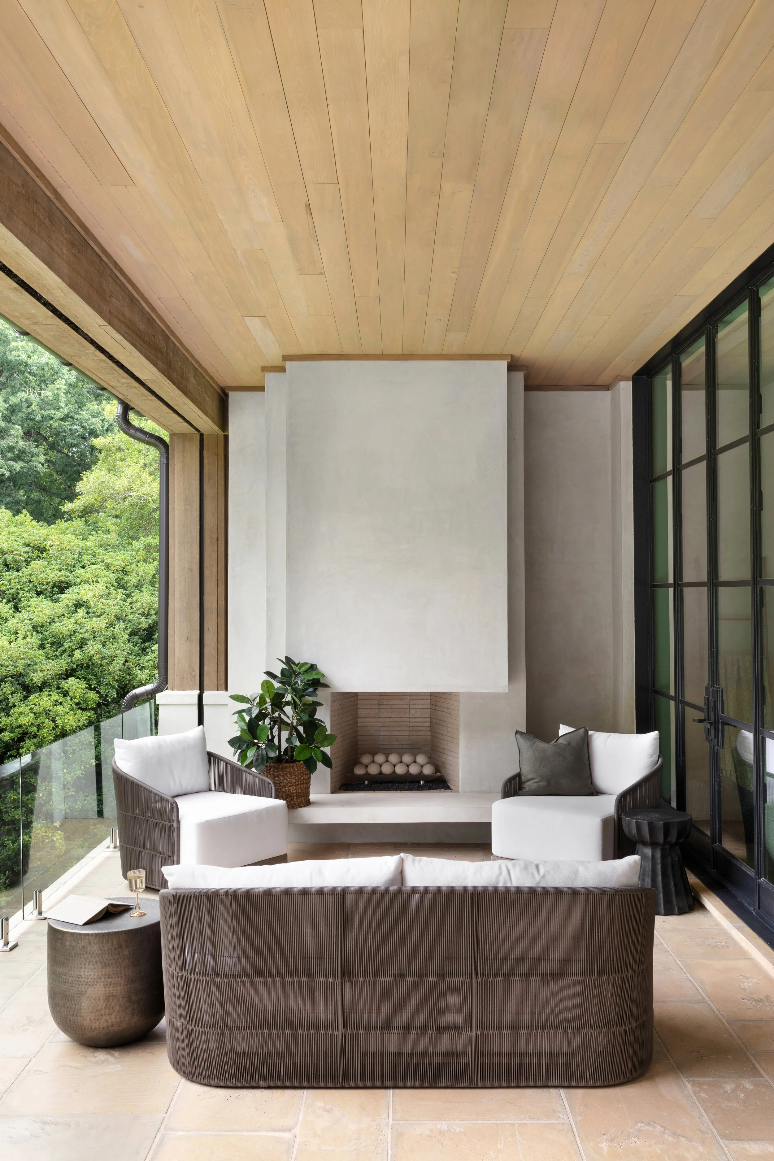 Atlanta interior designer, buckhead interior designer, Alpharetta interior designer, Best interior designer Atlanta, Residential interior design services, Luxury interior design, Modern interior design, Online interior design services, virtual interi