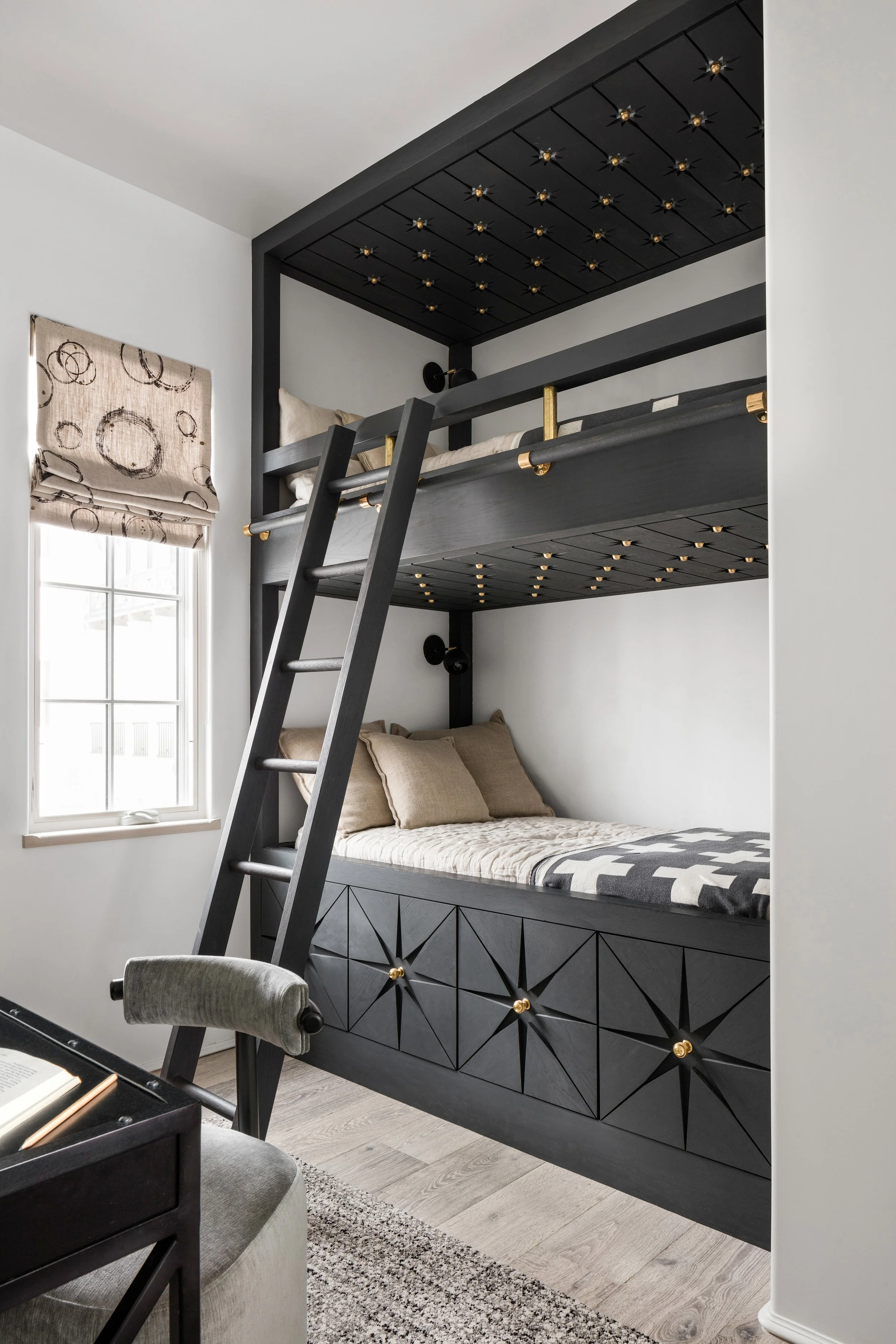 
Atlanta interior designer, buckhead interior designer, Alpharetta interior designer, Best interior designer Atlanta, Residential interior design services, Luxury interior design, Modern interior design, Online interior design services, virtual inter