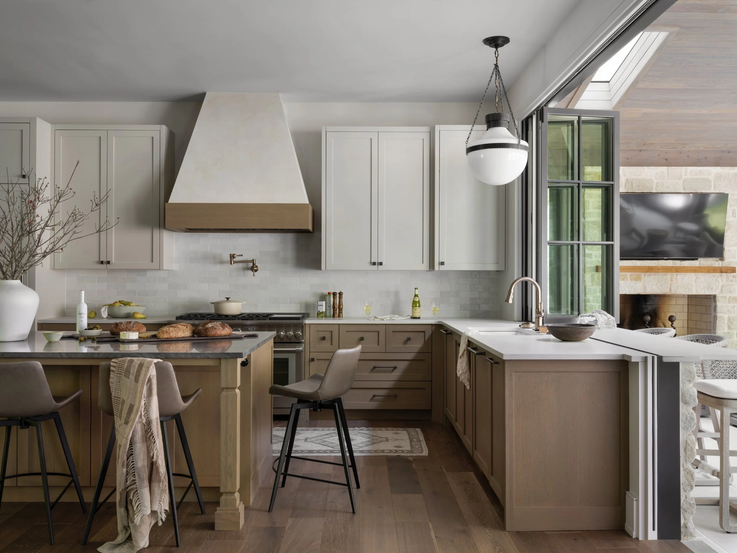 TIMELESS + REFINED TOWN