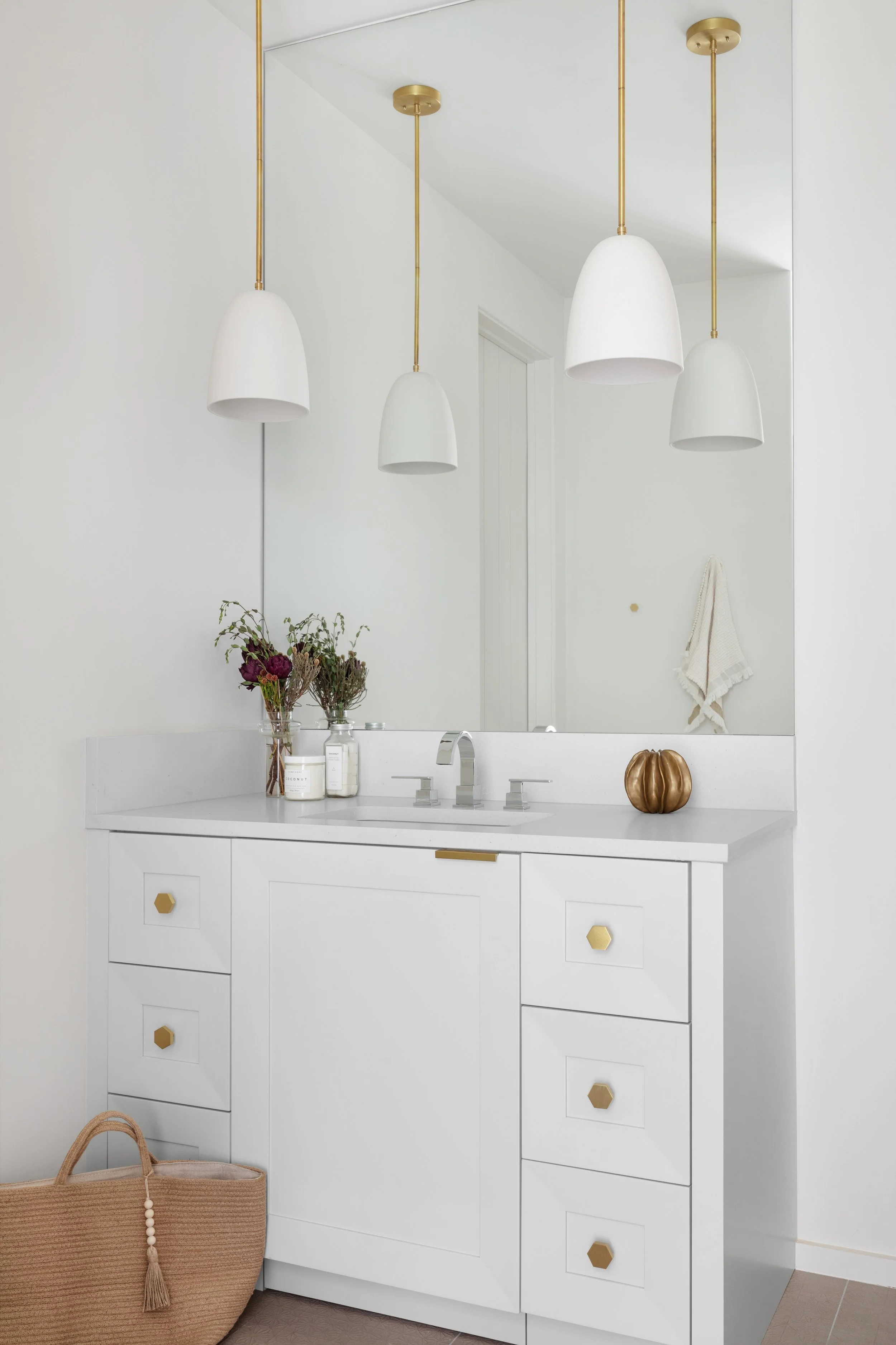 Atlanta interior designer, buckhead interior designer, Alpharetta interior designer, Best interior designer Atlanta, Residential interior design services, Luxury interior design, Modern interior design, Online interior design services, virtual interi