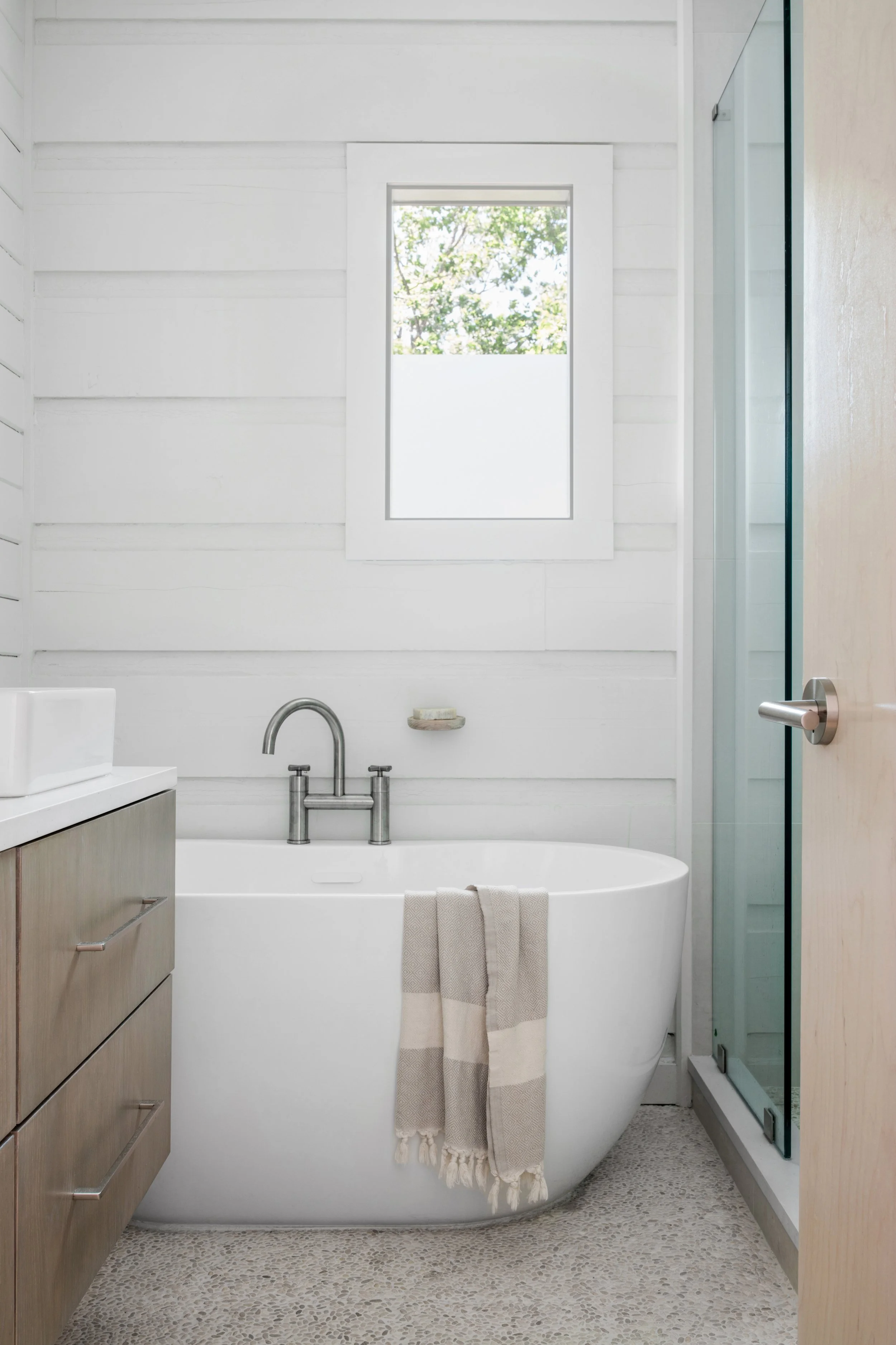 Atlanta interior designer, buckhead interior designer, Alpharetta interior designer, Best interior designer Atlanta, Residential interior design services, Luxury interior design, Modern interior design, Online interior design services, virtual interi