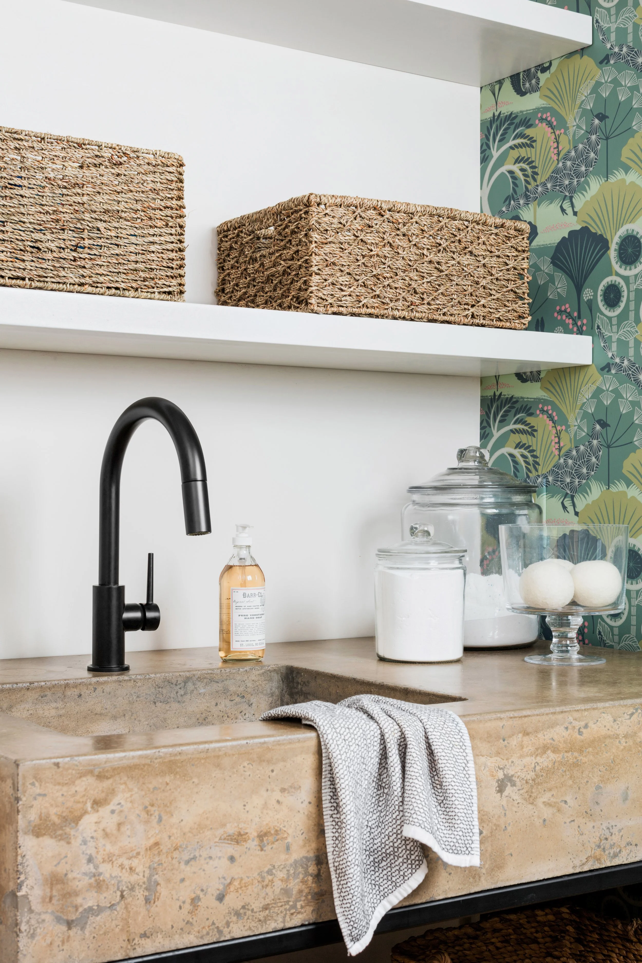 
Atlanta interior designer, buckhead interior designer, Alpharetta interior designer, Best interior designer Atlanta, Residential interior design services, Luxury interior design, Modern interior design, Online interior design services, virtual inter