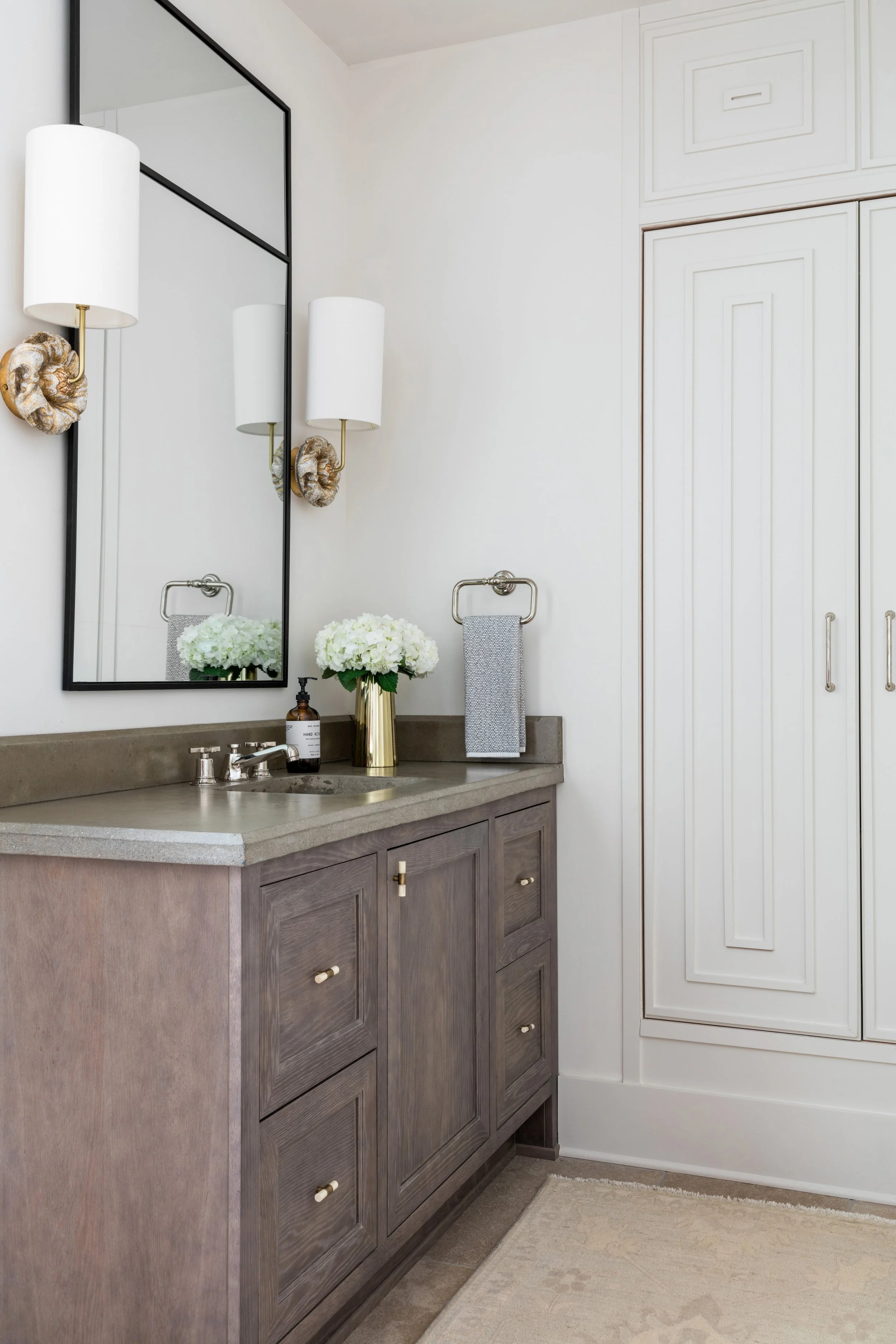 Atlanta interior designer, buckhead interior designer, Alpharetta interior designer, Best interior designer Atlanta, Residential interior design services, Luxury interior design, Modern interior design, Online interior design services, virtual interi