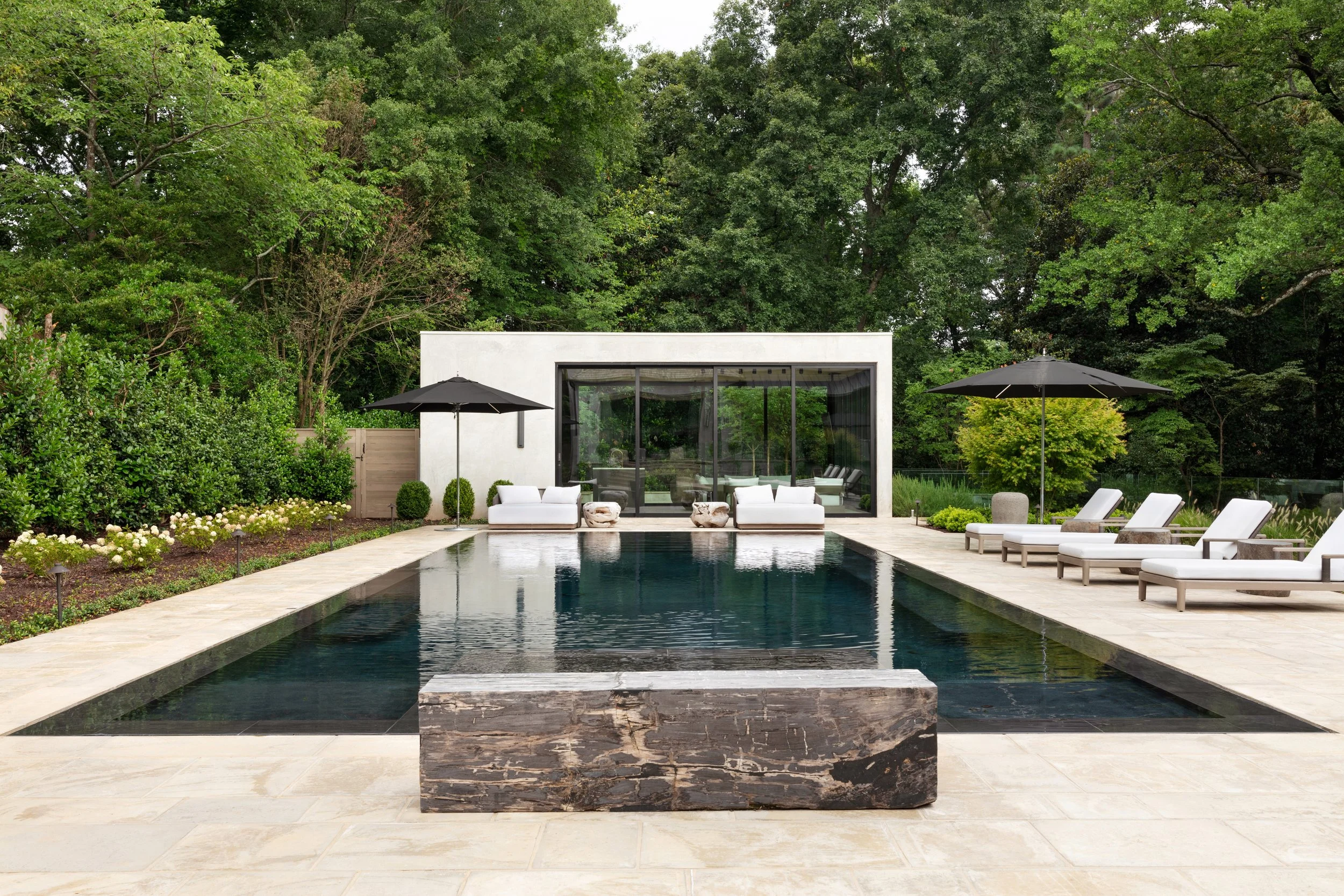 Atlanta interior designer, buckhead interior designer, Alpharetta interior designer, Best interior designer Atlanta, Residential interior design services, Luxury interior design, Modern interior design, Online interior design services, virtual interi