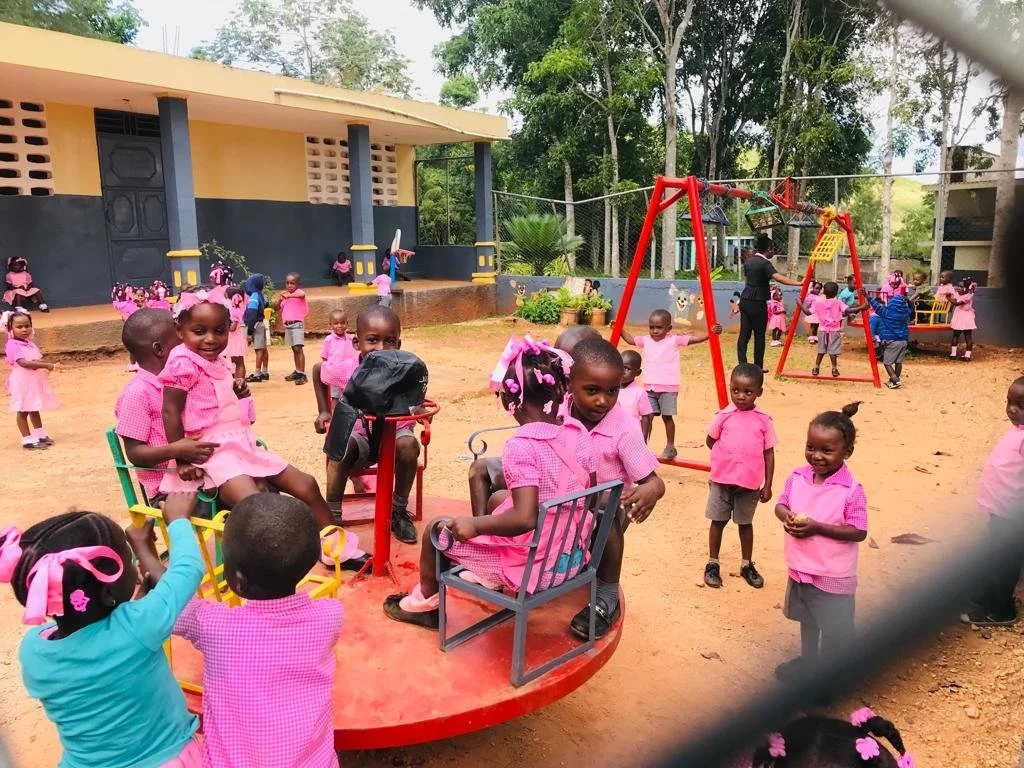 Jeannette Preschoolers at break time.jpg