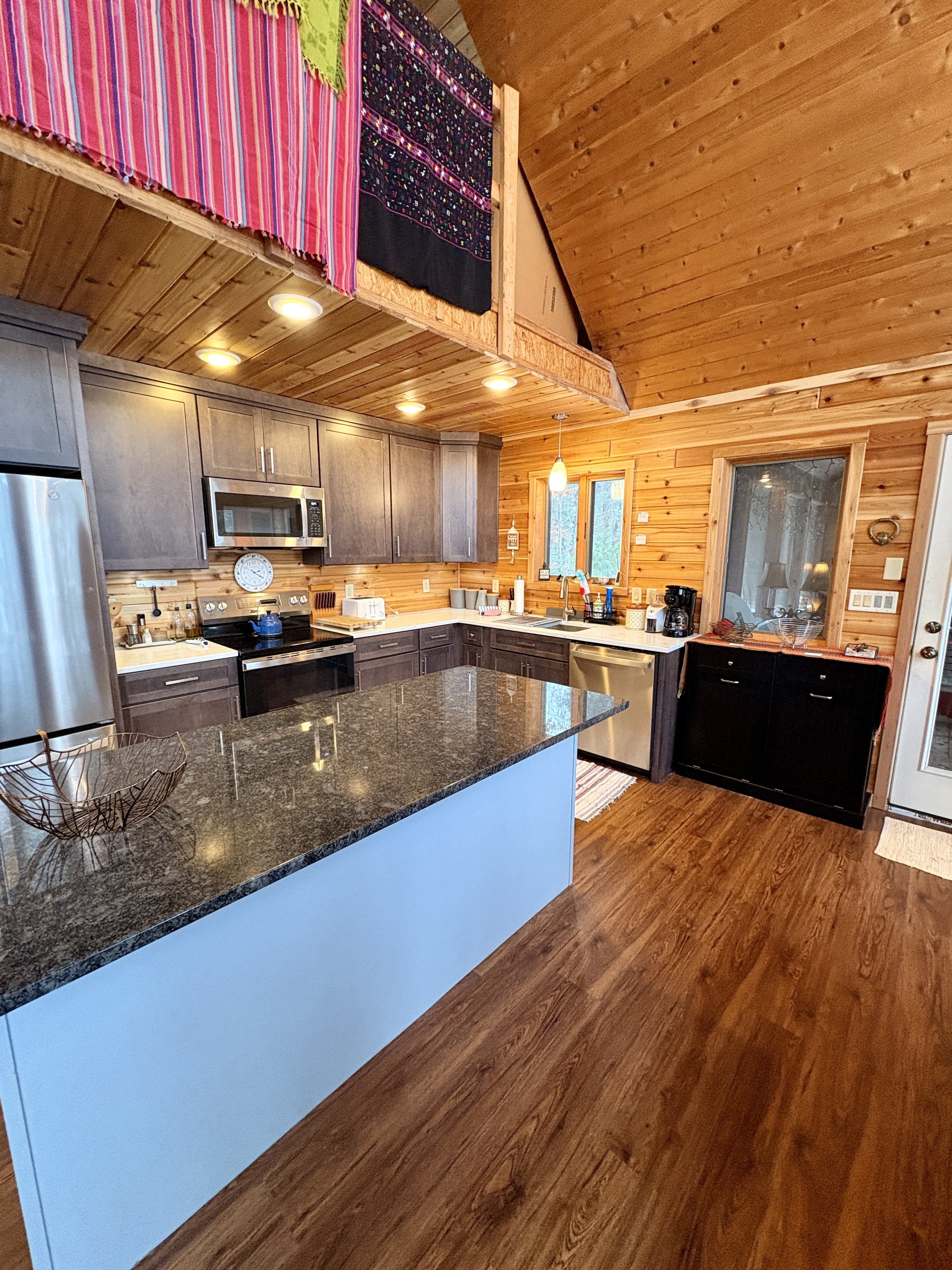 simply-redo-danbury-wi-cabin-kitchen-overview-after-01.JPG