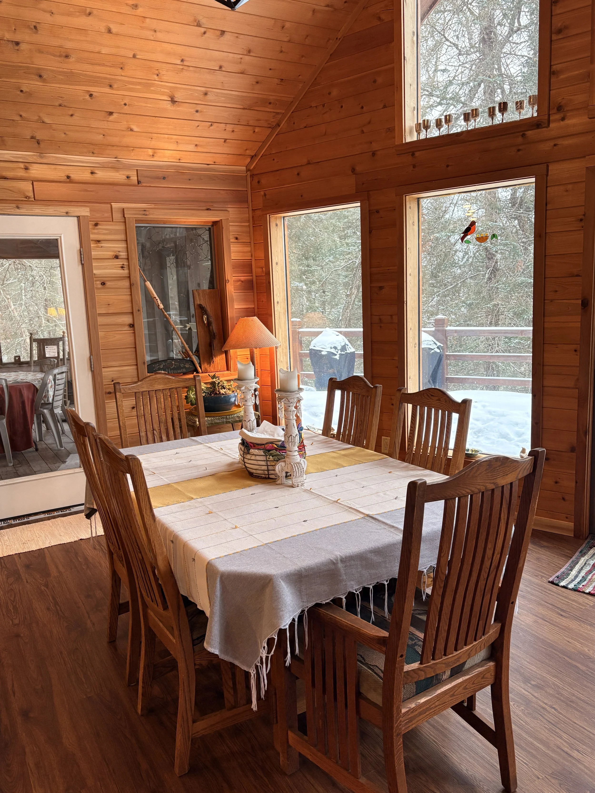 simply-redo-danbury-wi-cabin-dining-area-after-01.JPG