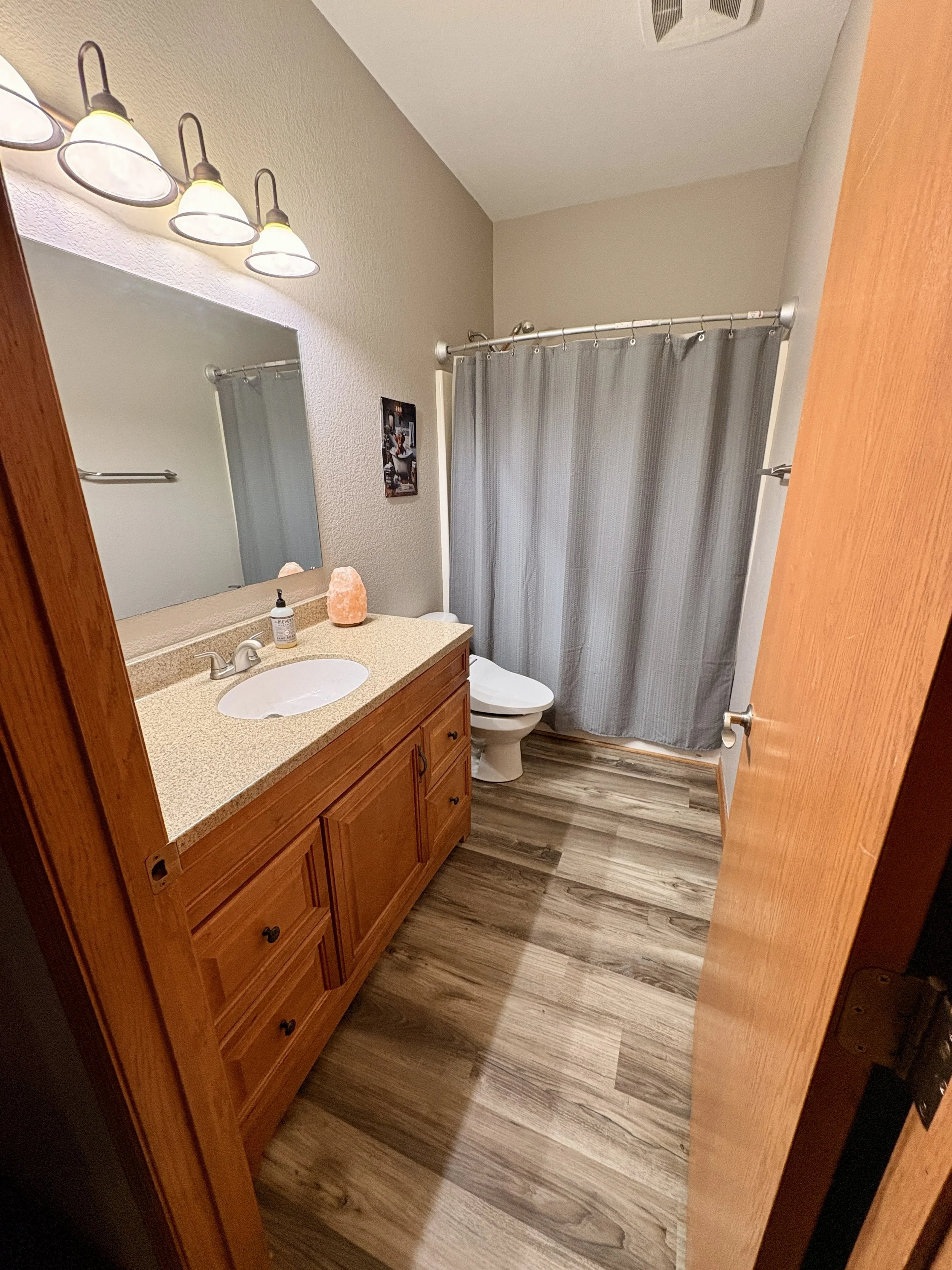 Garage Entry, Laundry Room & Guest Bath Refresh | Rochester, MN