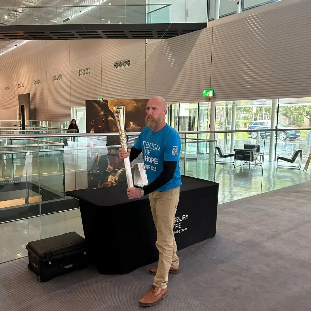 Thank you to @sainsburycentre for supporting Baton of Hope Norwich! 💫

The journey continues! 🎉

If you are planning on joining us today at any events, bring your umbrella! ☂️🌧

#batonofhopenorwich #tour25 #batonofhopeuk #suicideprevention #suicid