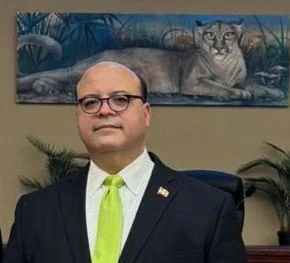 Perez swearing in.jpg