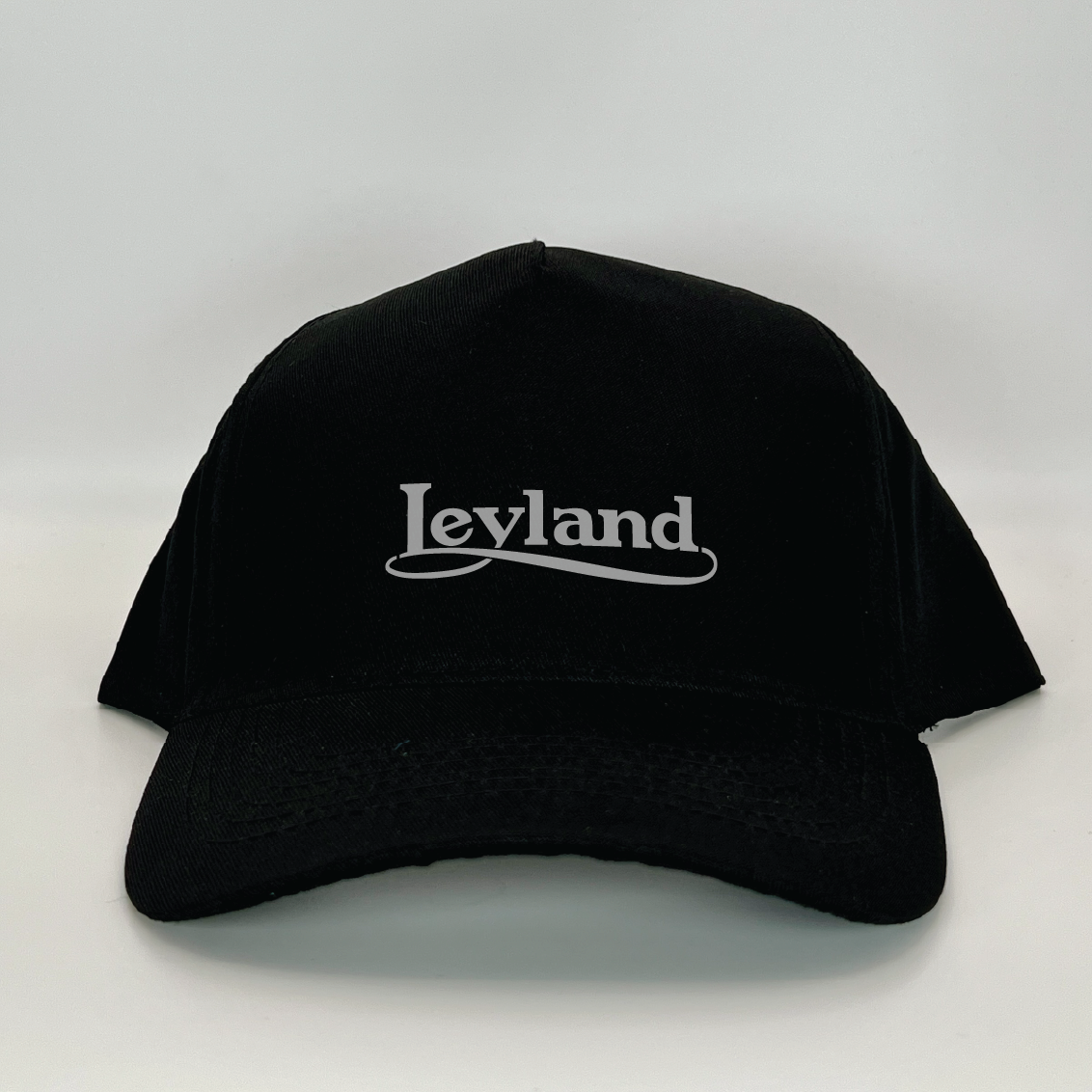 Leyland scroll-04.png