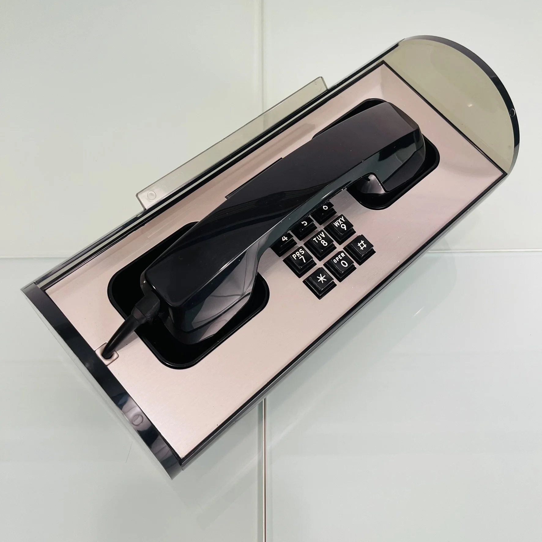 DC96 Telephone 1982 Space Age.JPEG