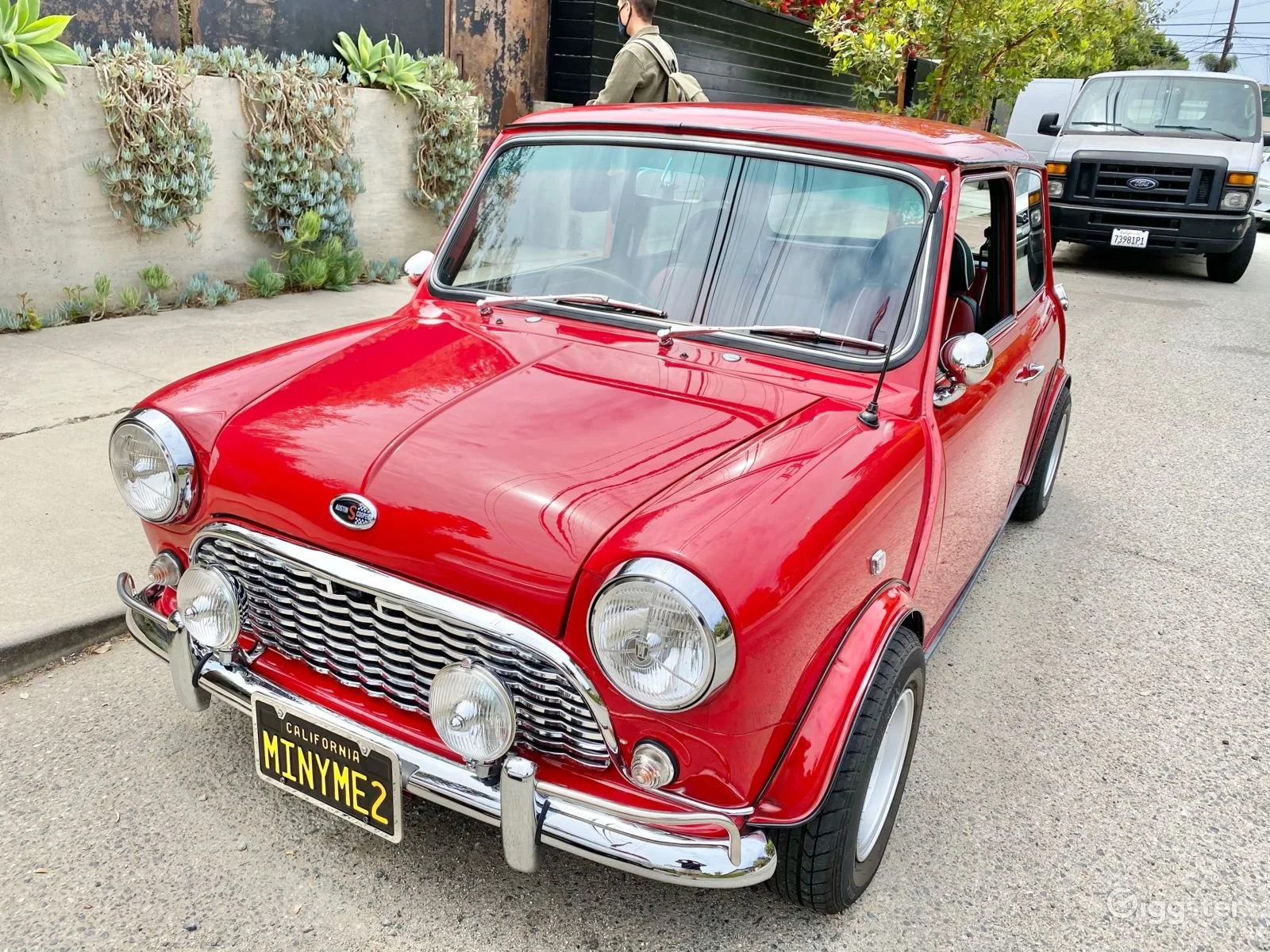 classic-mini-cooper-01.jpeg