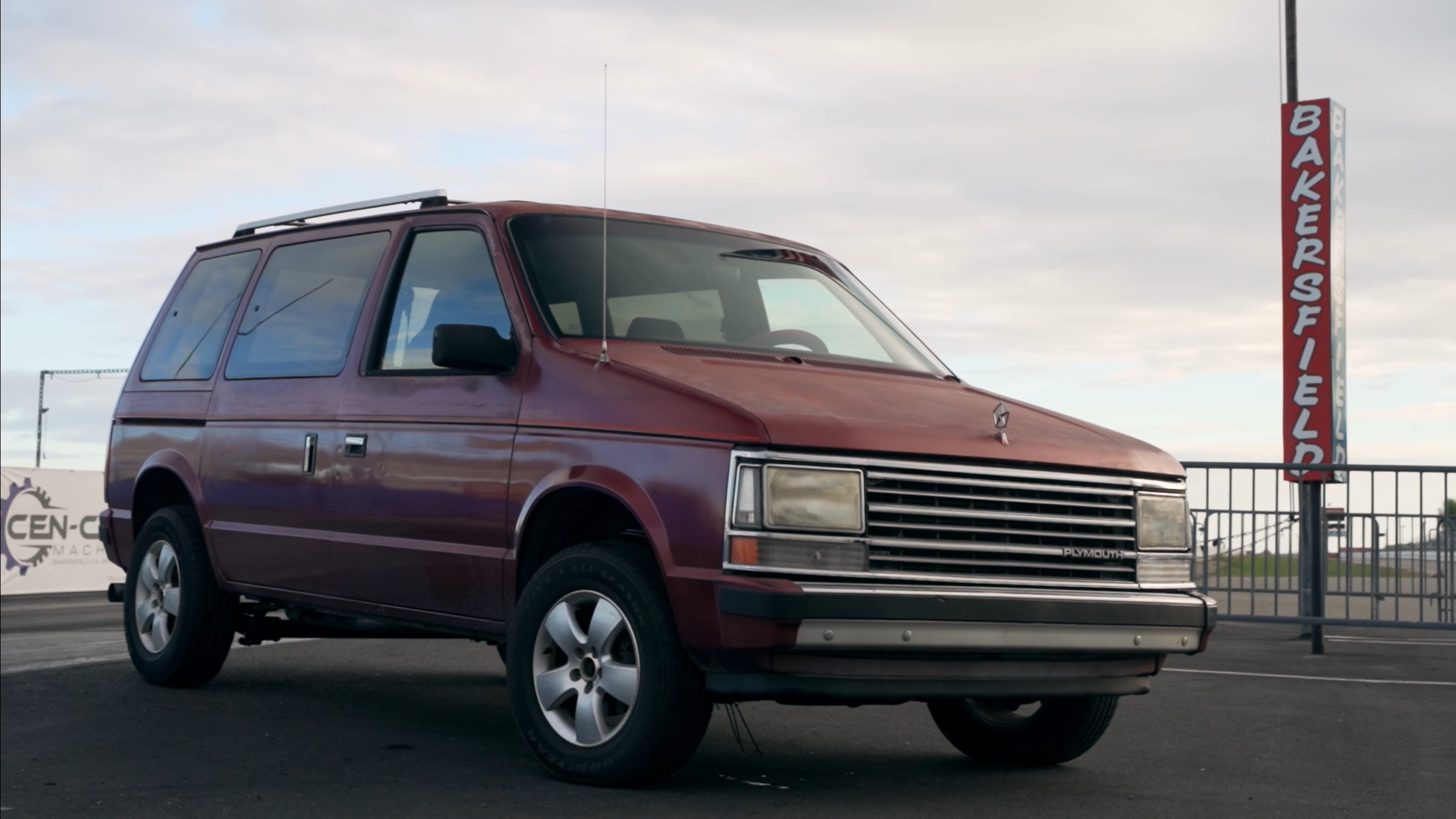 1990 Plymouth Voyager
