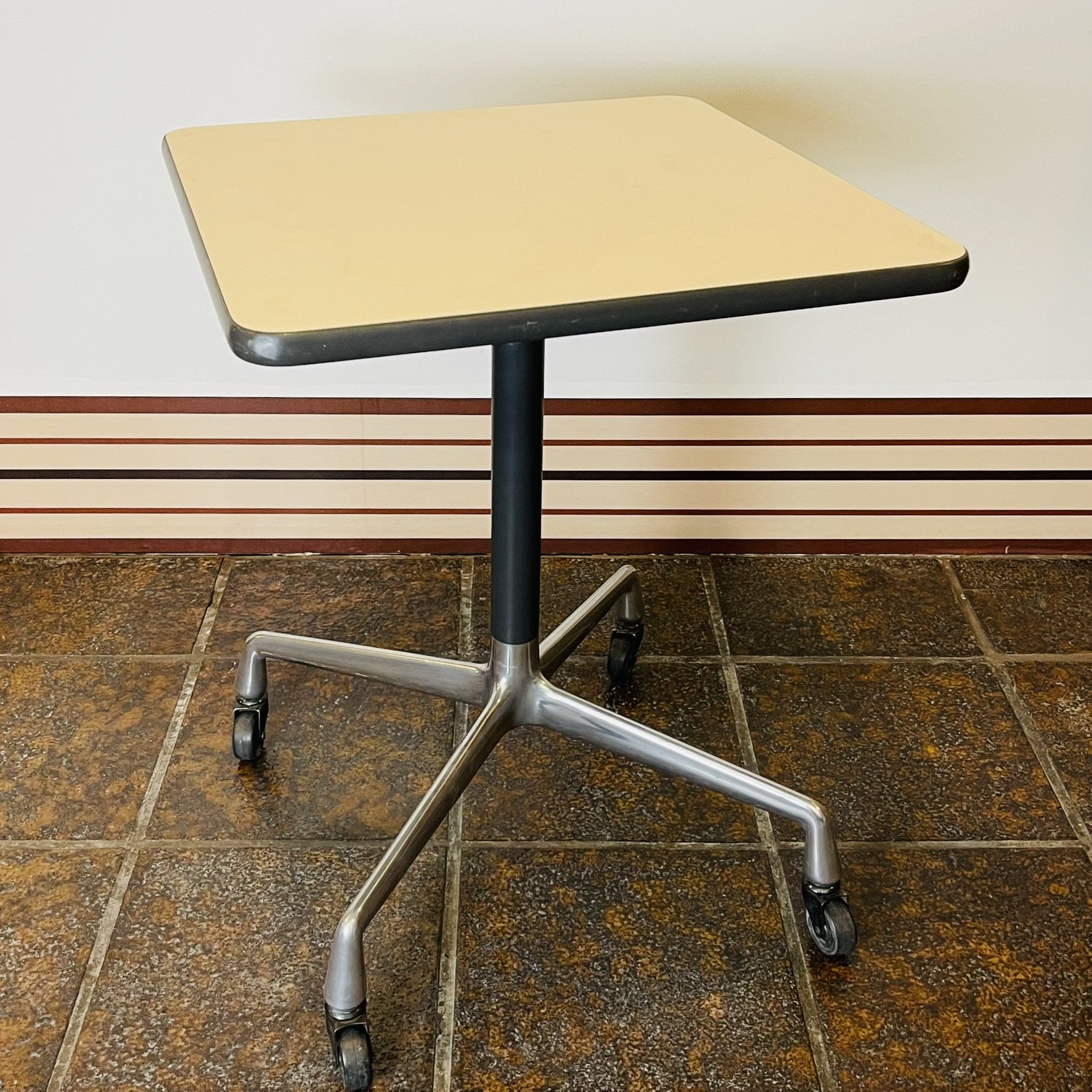 F87 Herman Miller Rolling Task Table.JPEG