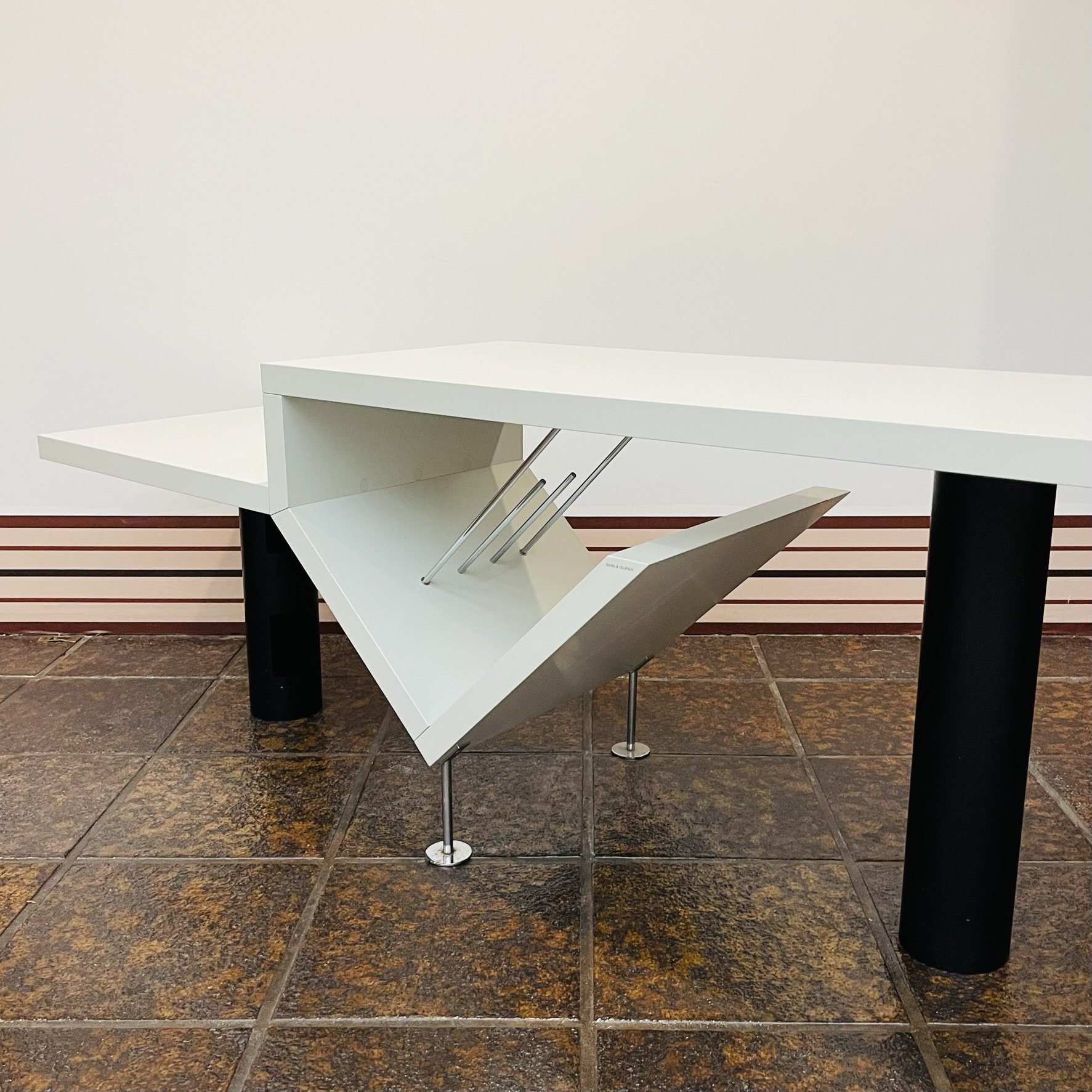 F76 B&O Turntable Console.JPEG