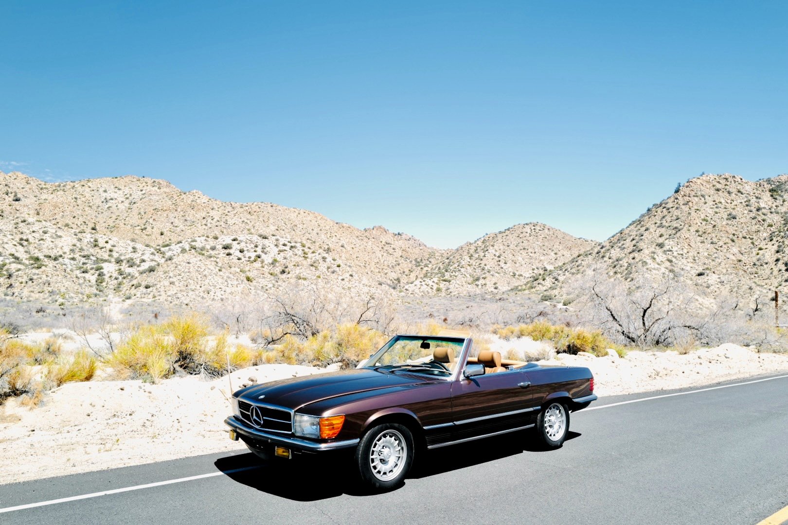 1983 MERCEDES 380 SL