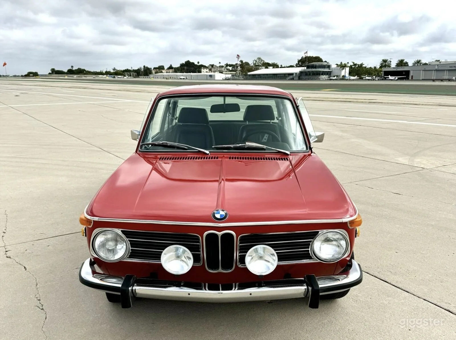 1973-bmw-2002-tii-6.png