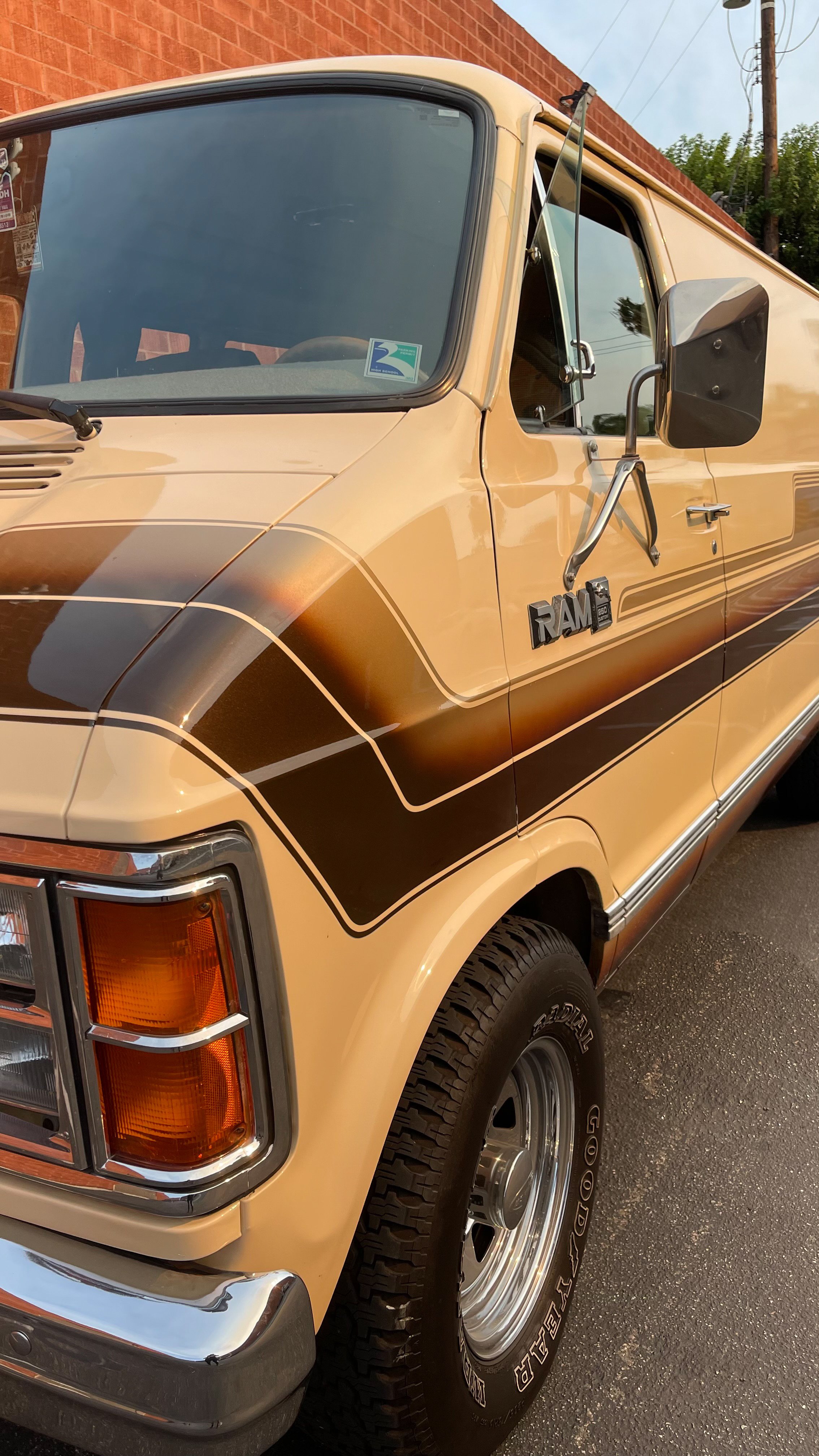 1985 Dodge Ram 6.JPEG