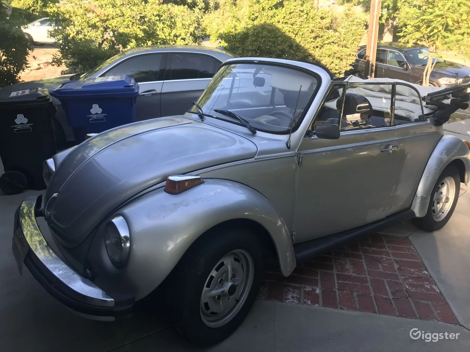 1979-classic-volkswagon-convertable-1.jpg