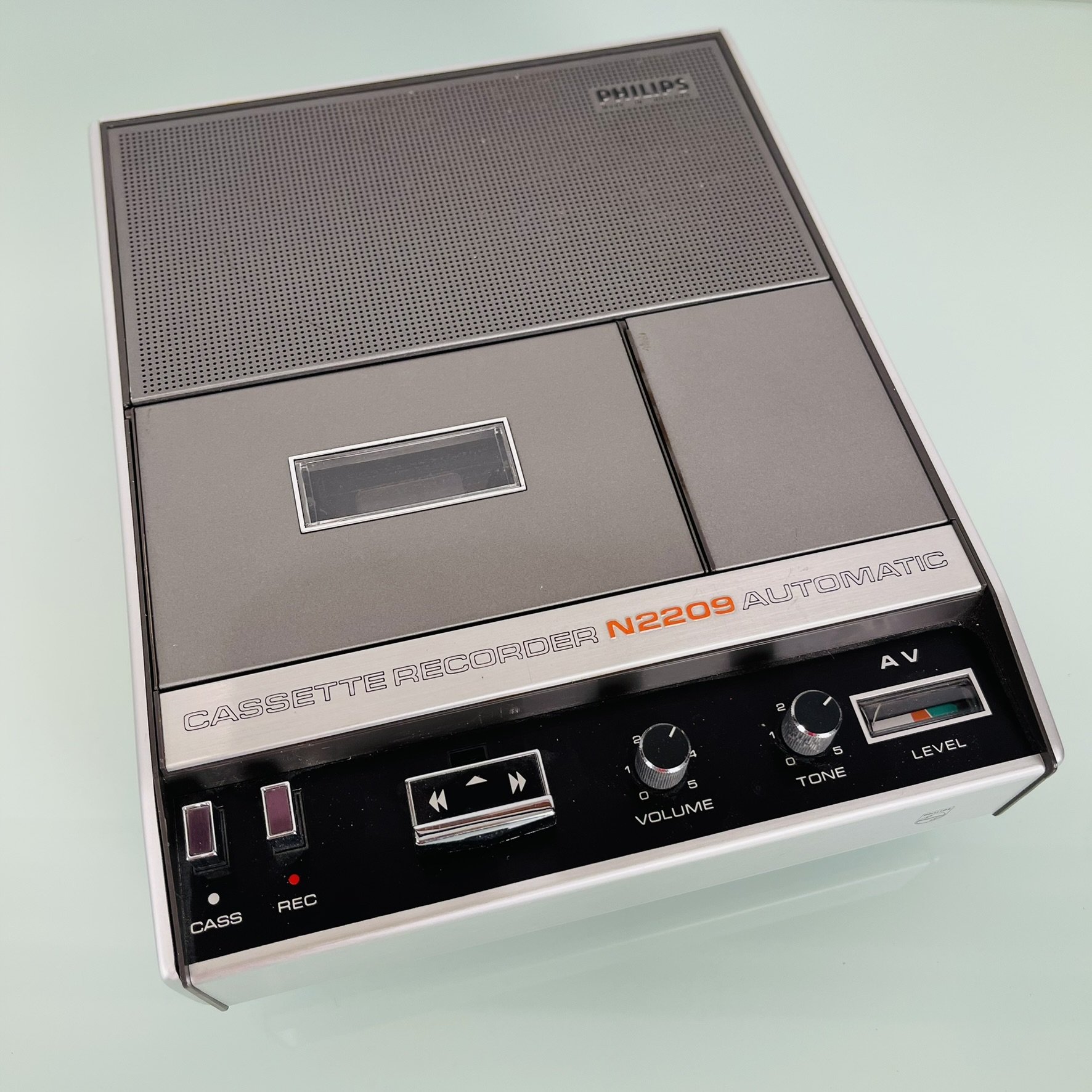 DC106 Desktop Tape Recorder.JPEG