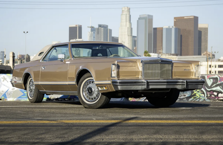 1979 Lincoln Continental Mark V.png