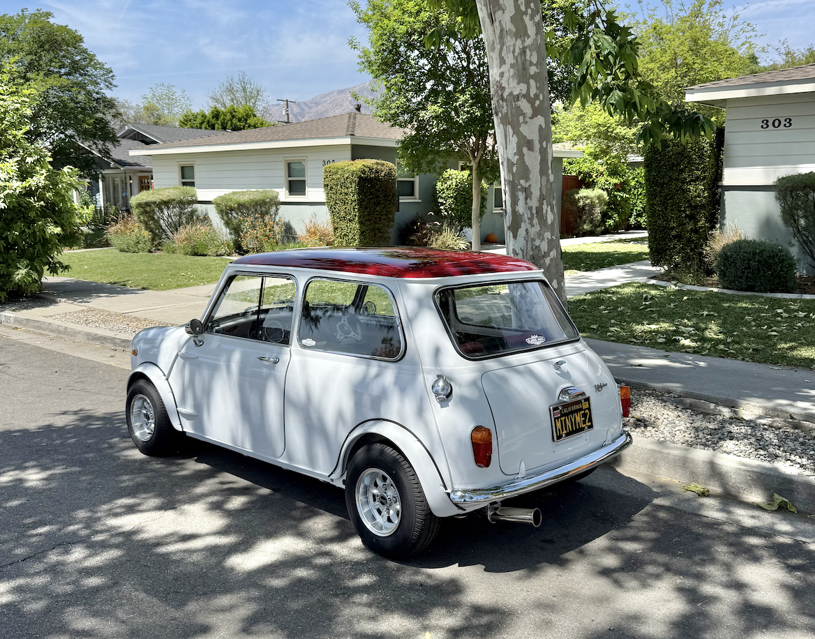 1965 Mini Classic White