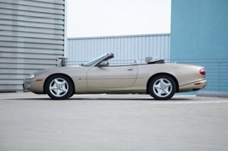 1998 Jaguar XK8